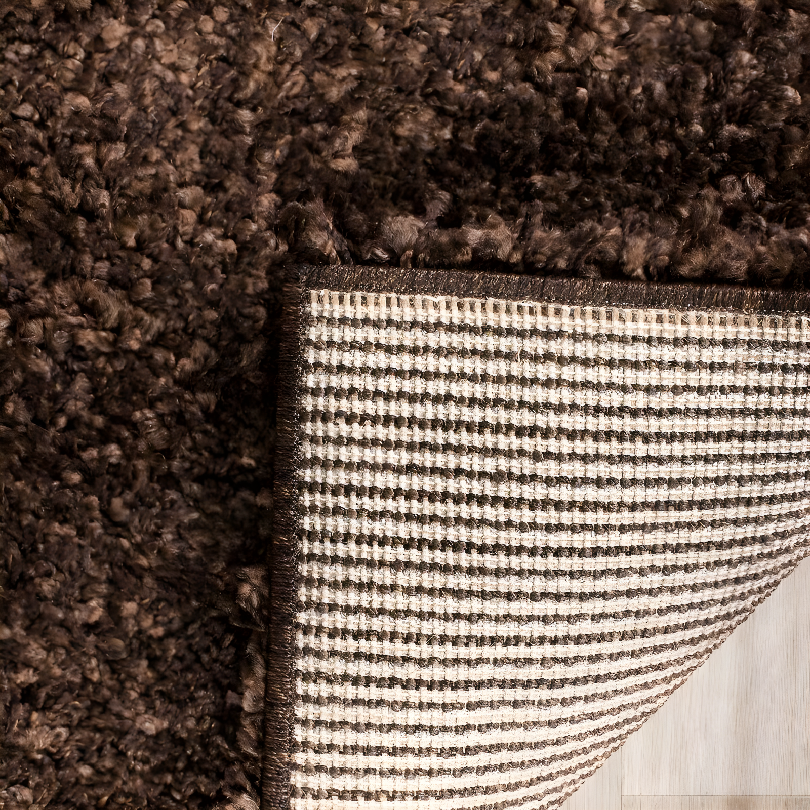 California Shag SG151 Power Loomed Indoor Accent Rug - Brown - 4'x6' - Safavieh