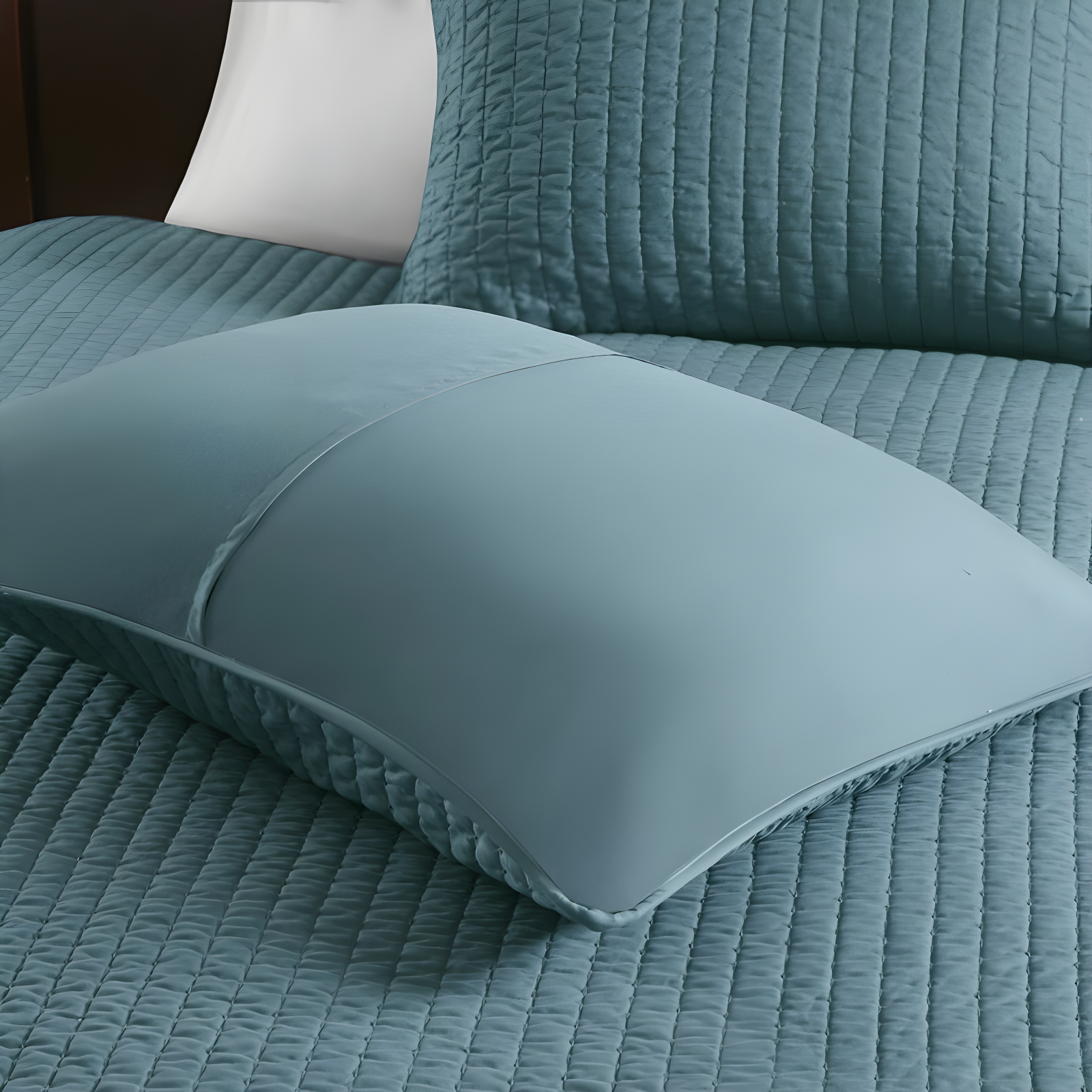 Madison Park Barwick Reversible Solid 3 Piece Quilt Set