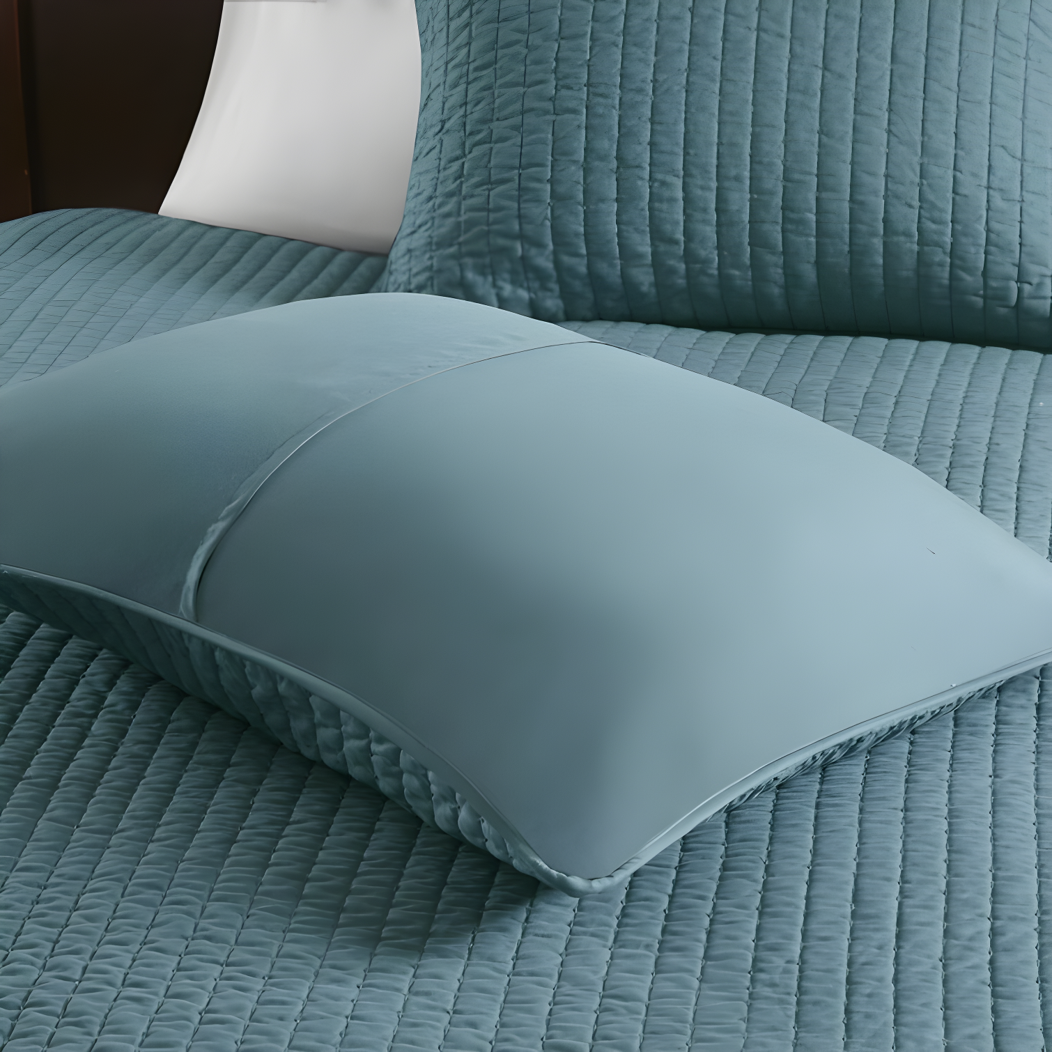 Madison Park Barwick Reversible Solid 3 Piece Quilt Set