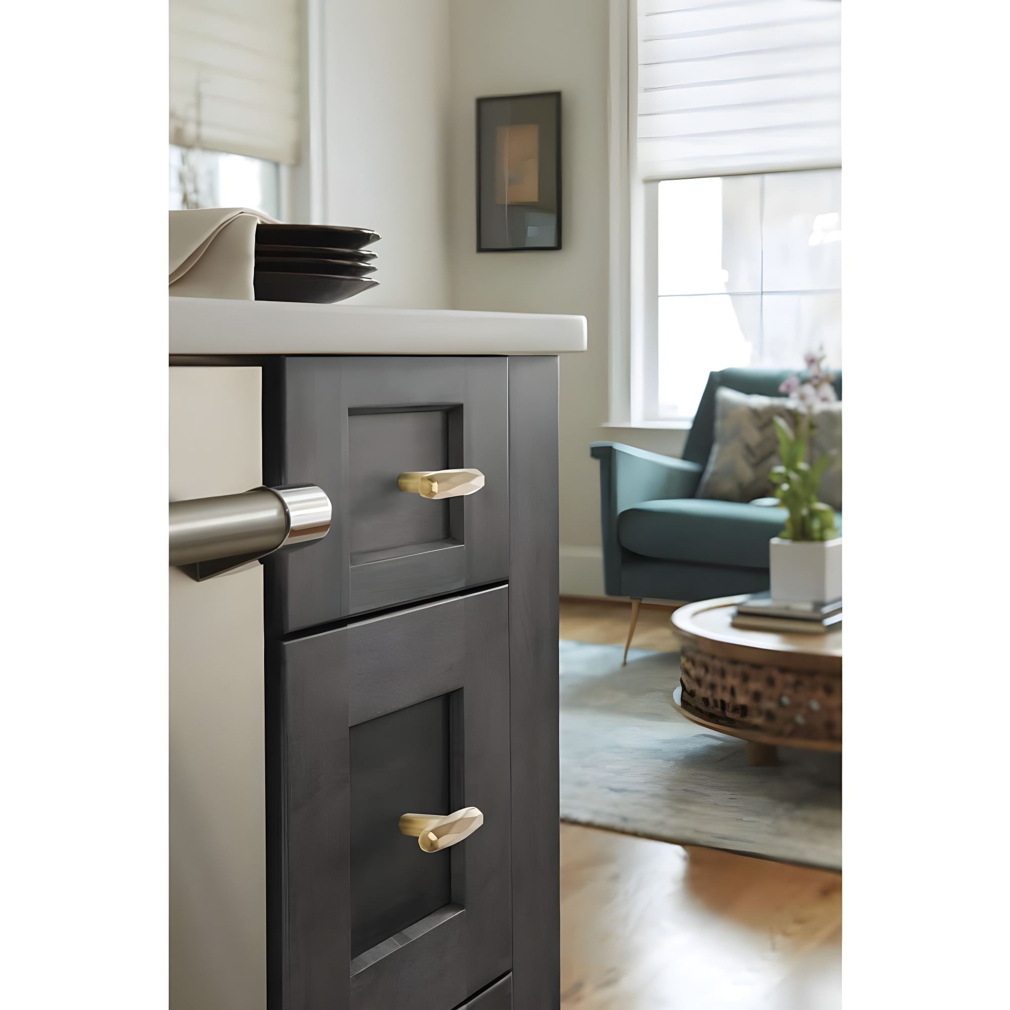 St. Vincent 1 7/16" Length Bar Knob