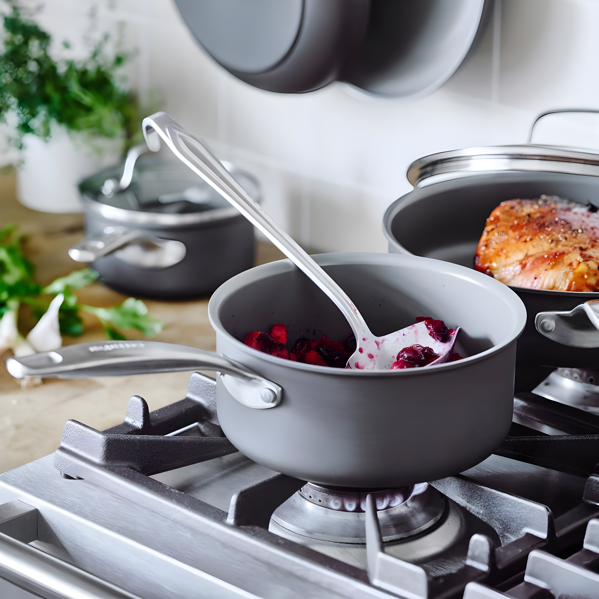 GreenPan GreenPan Chatham Healthy Ceramic Non-stick Covered Saucepan, 3 Quart, Gray