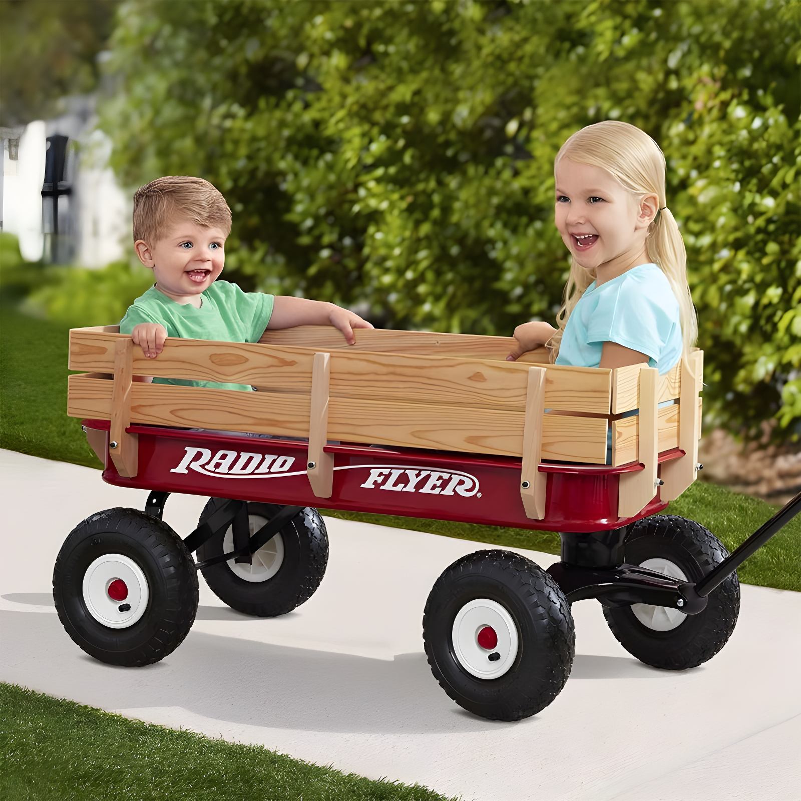 Full-Size All-Terrain Steel and Wood Pull Food & Drink Server