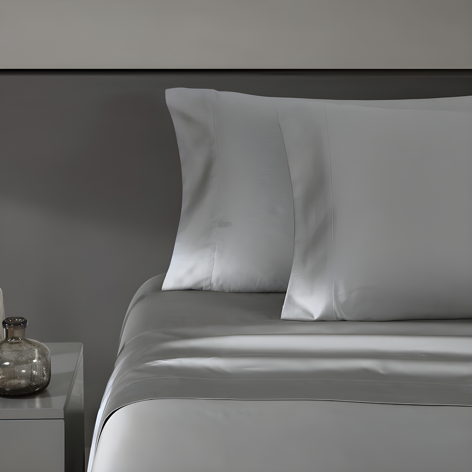 Vera Wang Vera Wang T800 Sateen Solid CVC Sheet Set