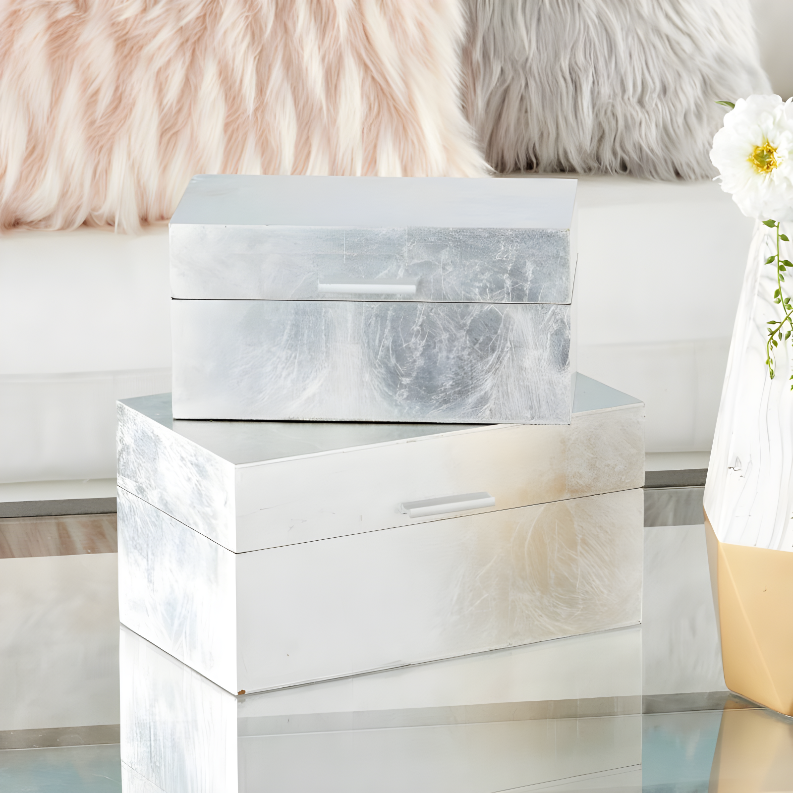 CosmoLiving by Cosmopolitan Wooden Decorative Box with Textured Foiled Exterior Set