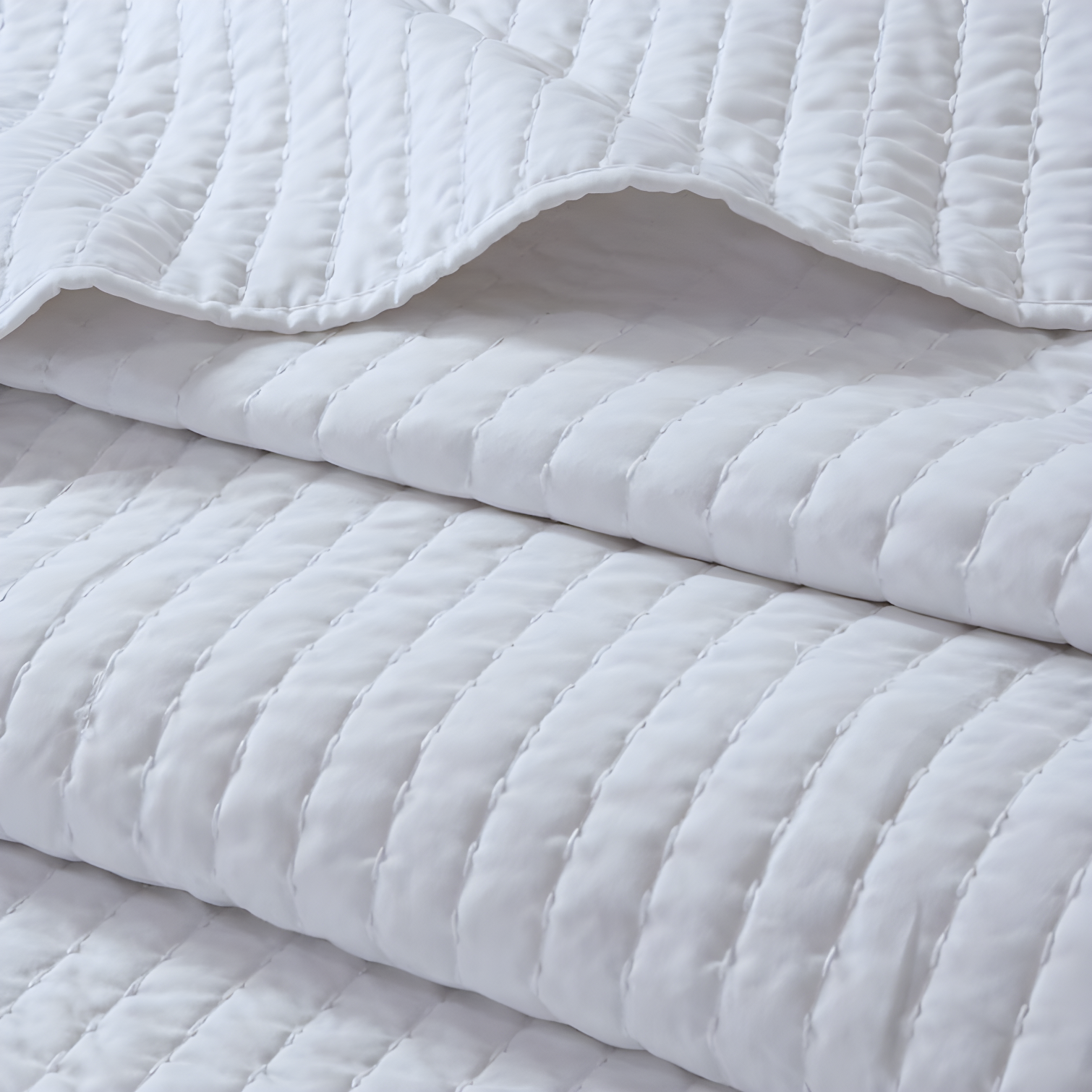 Madison Park Barwick Reversible Solid 3 Piece Quilt Set