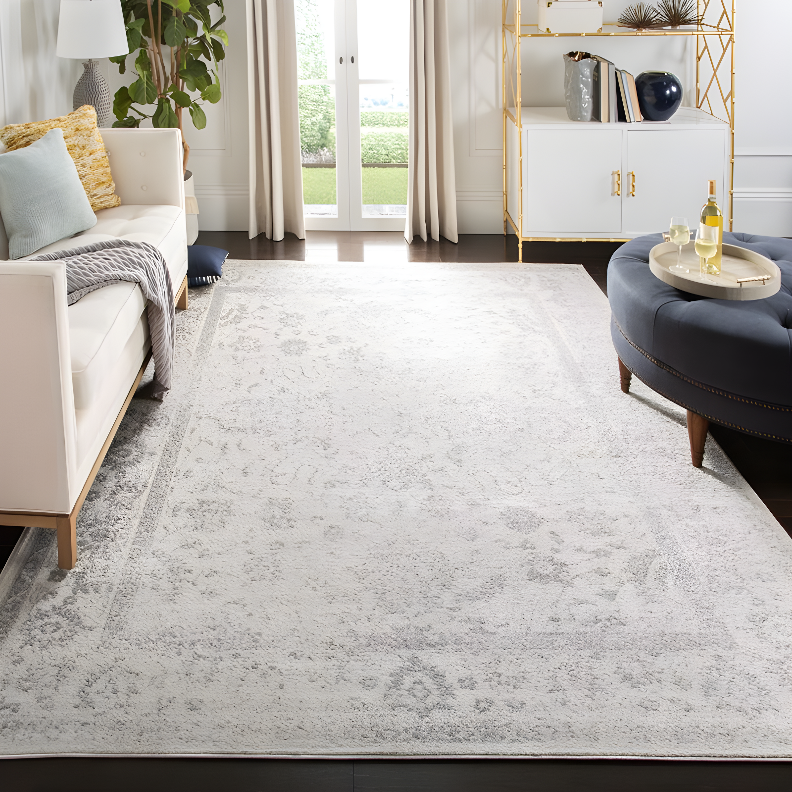 Adirondack ADR109 Machine Made Indoor Area Rug - Ivory/Silver - 6'x9' - Safavieh
