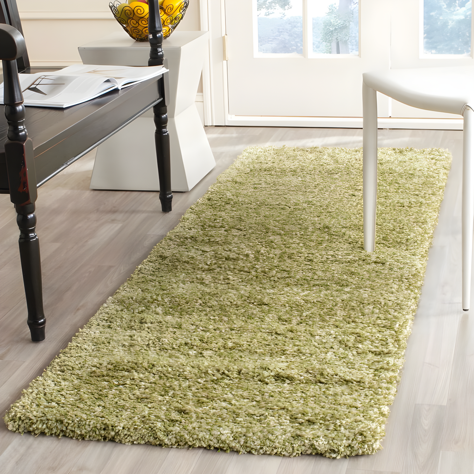 Shag SG151 Power Loomed Indoor Runner Rug - Green - 2'3"x9' - Safavieh.