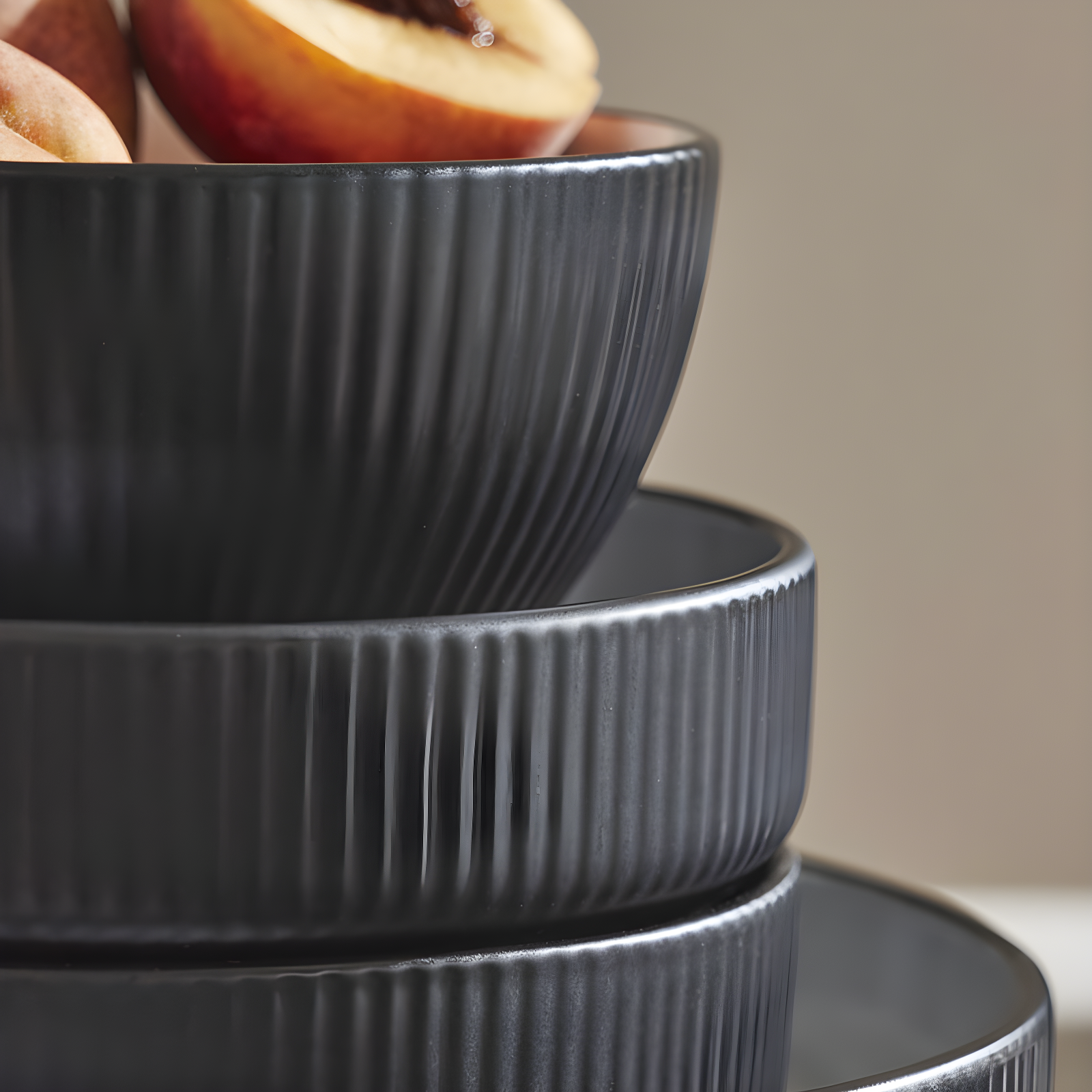 Christian Siriano Christian Siriano Larosso 12-Piece Dinnerware Set with Dinner Bowls and Pasta Bowls, Stoneware