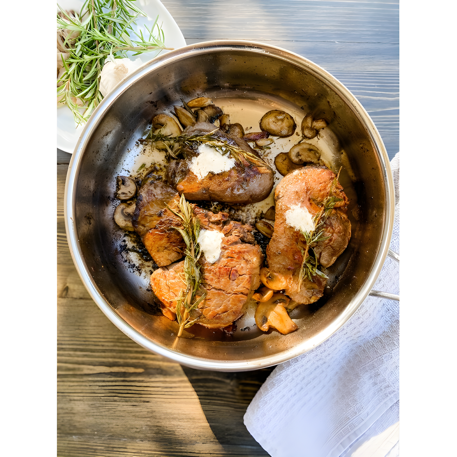4.5 Quarts Non-Stick Stainless Steel Saute Pan with Lid
