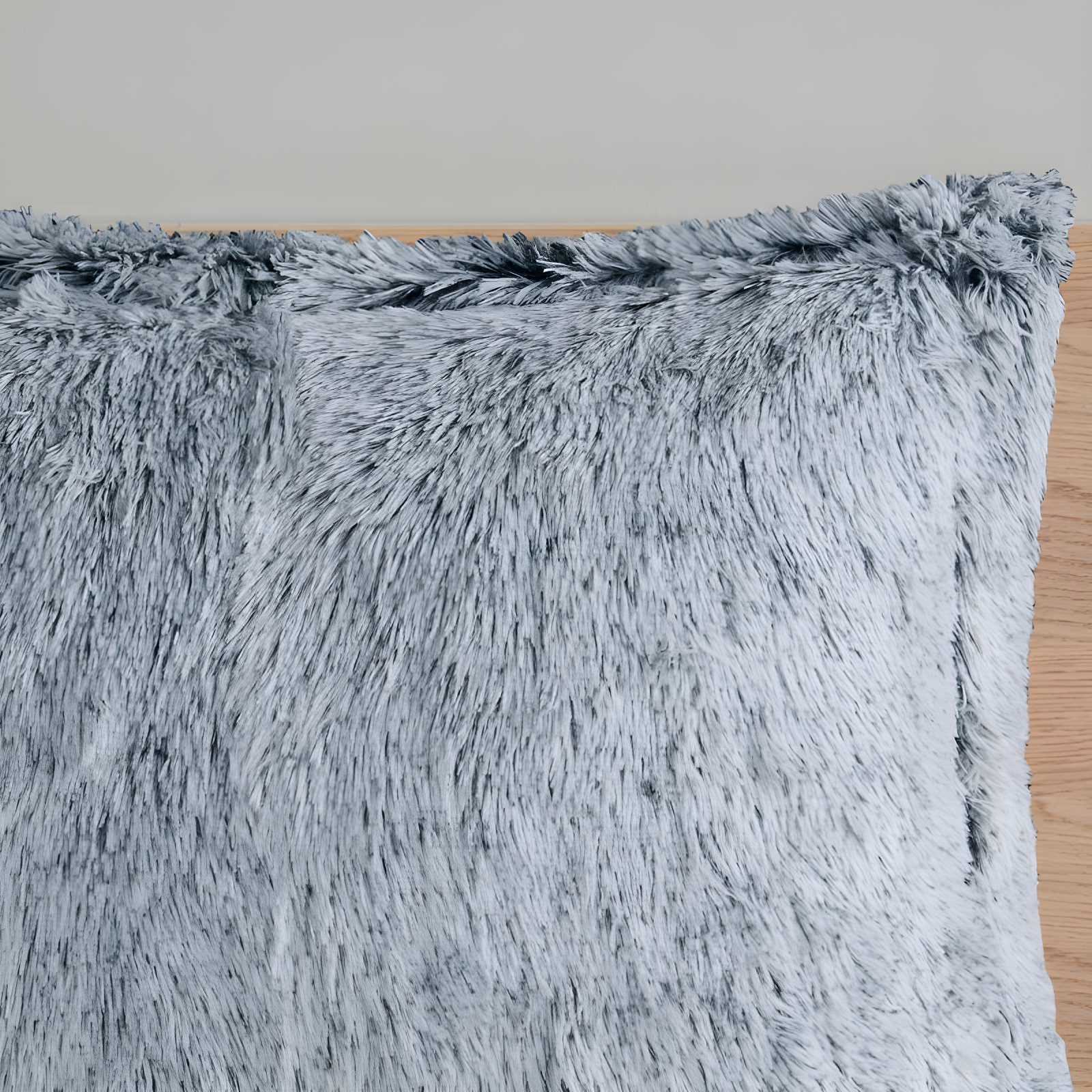 Intelligent Design Malea Shaggy Faux Fur Comforter Mini Set