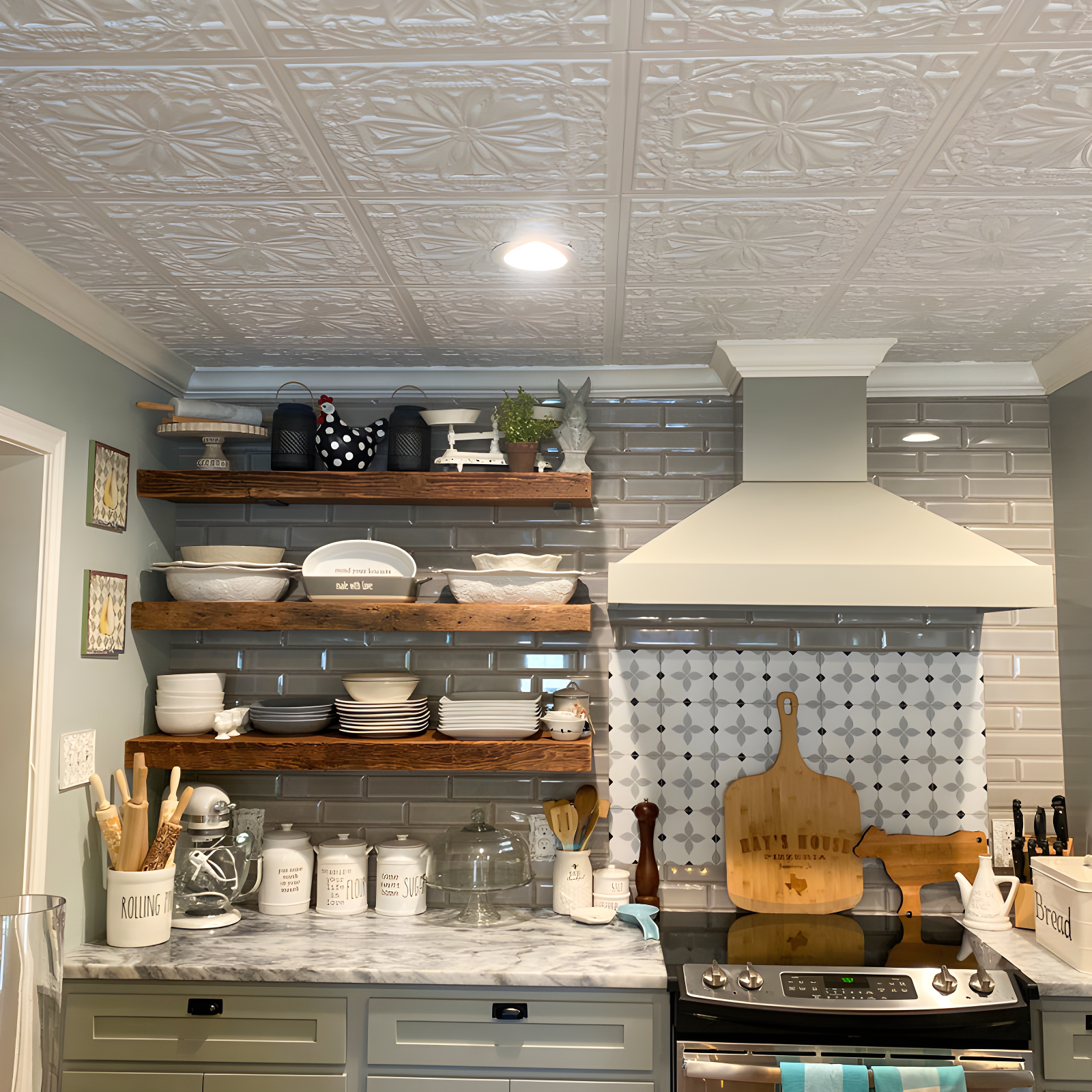 Lucas's Shield 19.63'' L x 19.63'' W Textured Polystyrene Glue Up Ceiling Tile (Set of 96)