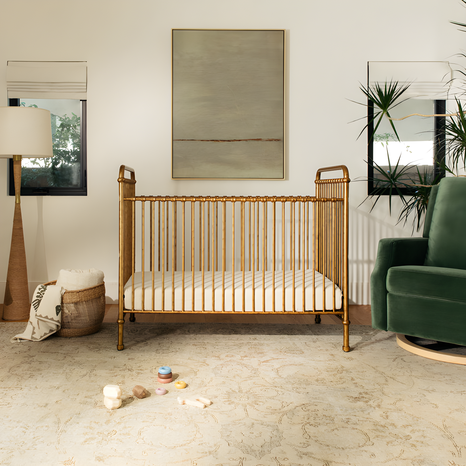 Abigail Greenguard Gold Certified 3 -in-1 Convertible Crib