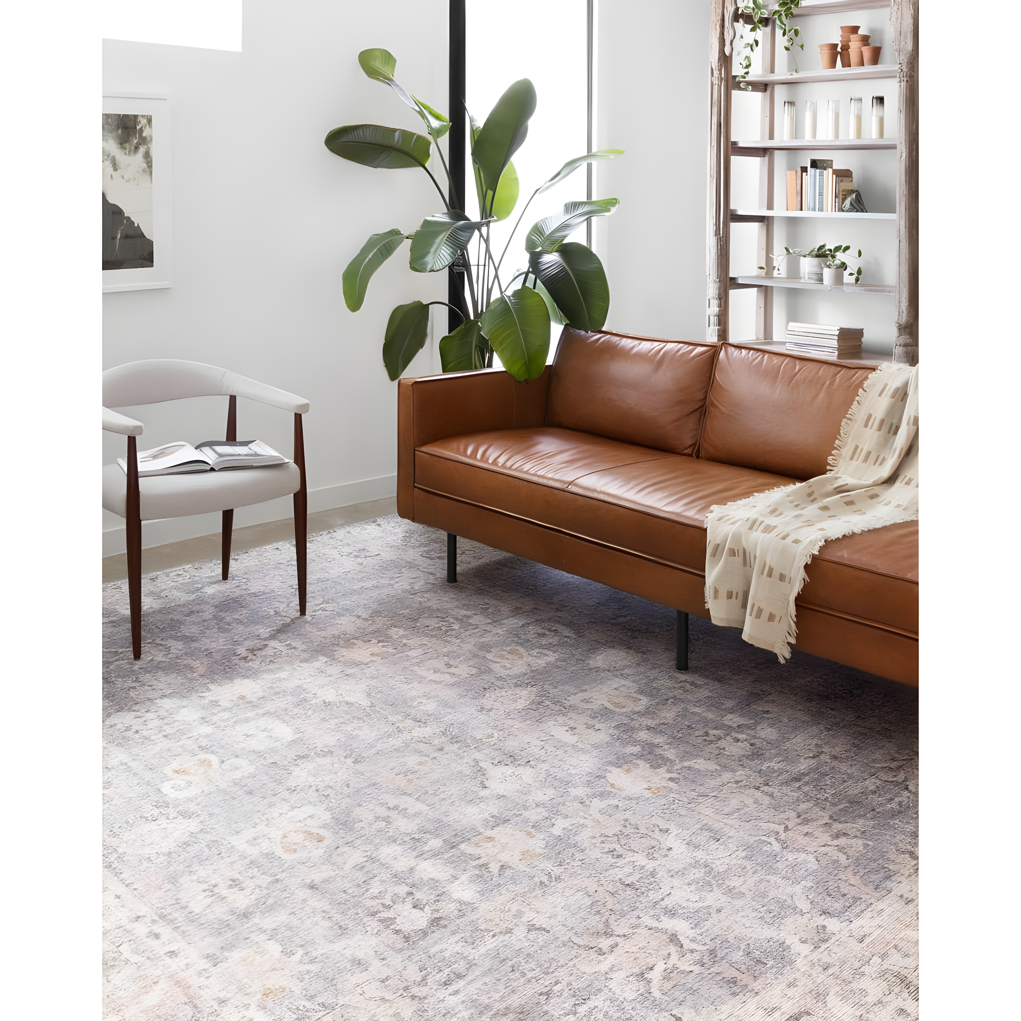 Roze Rug - Grey and Apricot / 5' x 7'6"