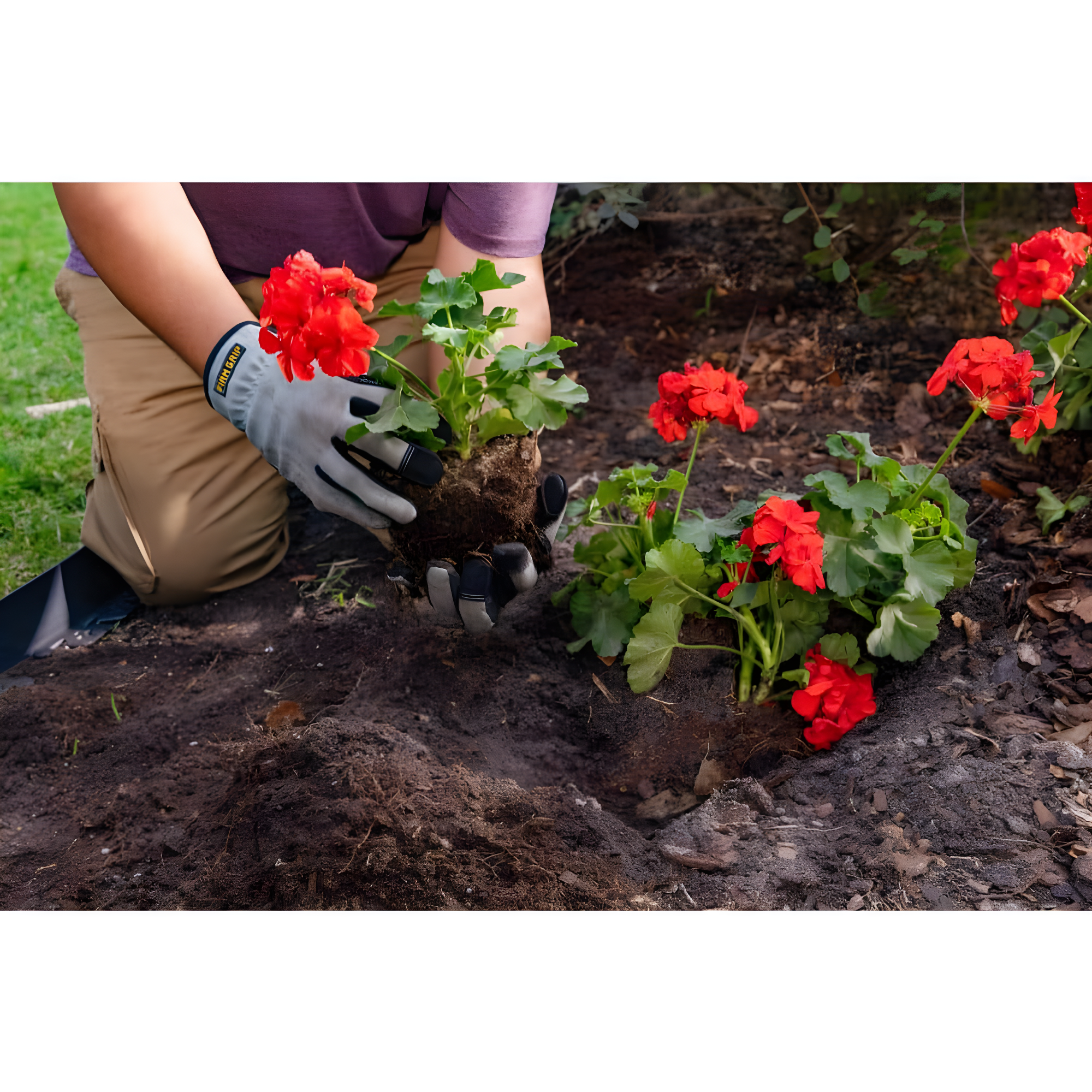 Vigoro 8” x 720" Black Nylon Garden Border Edging (18 Count)