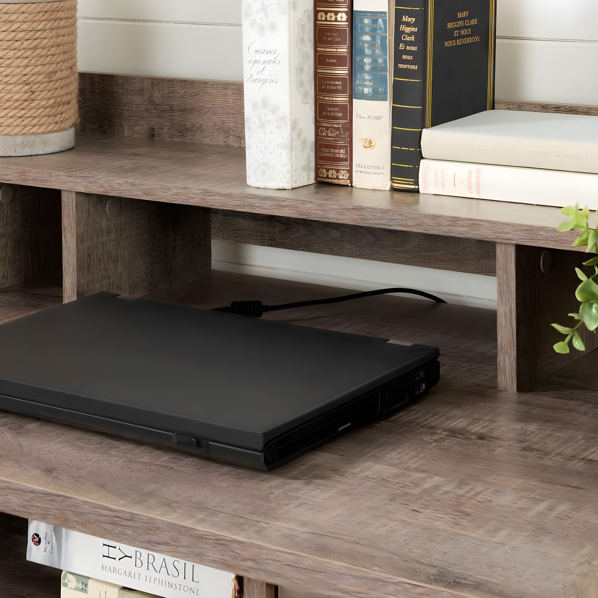 Versa Computer Desk