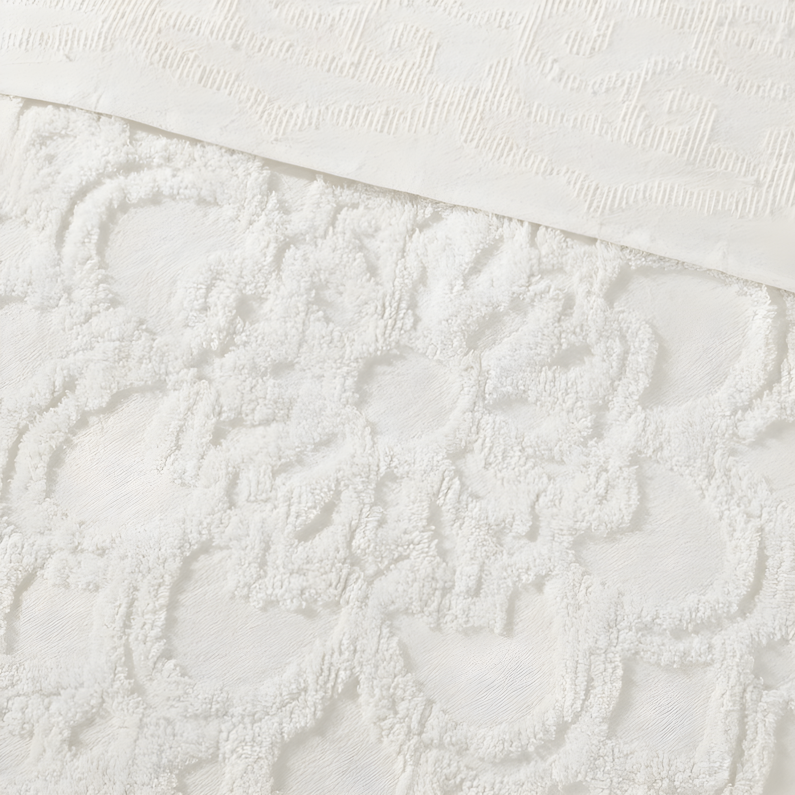 Laetitia Tufted Chenille Cotton Medallion Fringe Coverlet Set