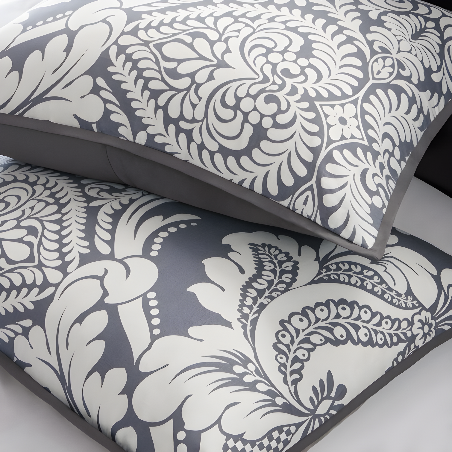 Madison Park Vienna 7 Piece Cotton Printed Comforter Set