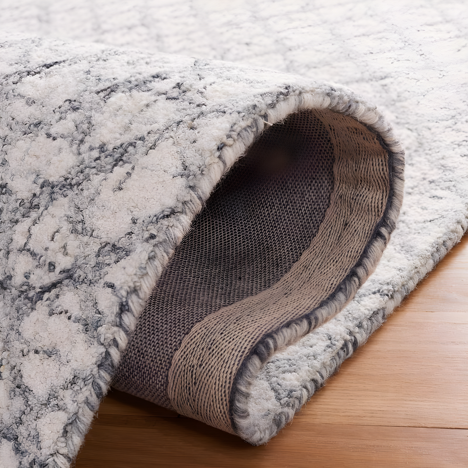 Abstract ABT203 Handmade Indoor Area Rug - Grey/Ivory - 5'x8' - Safavieh