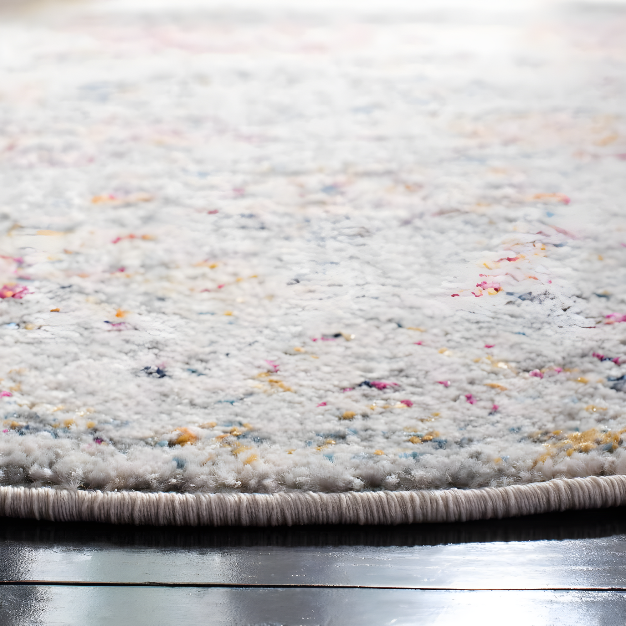 Madison MAD611 Power Loomed Indoor Area Rug - Grey/Gold - 5'3" Round - Safavieh