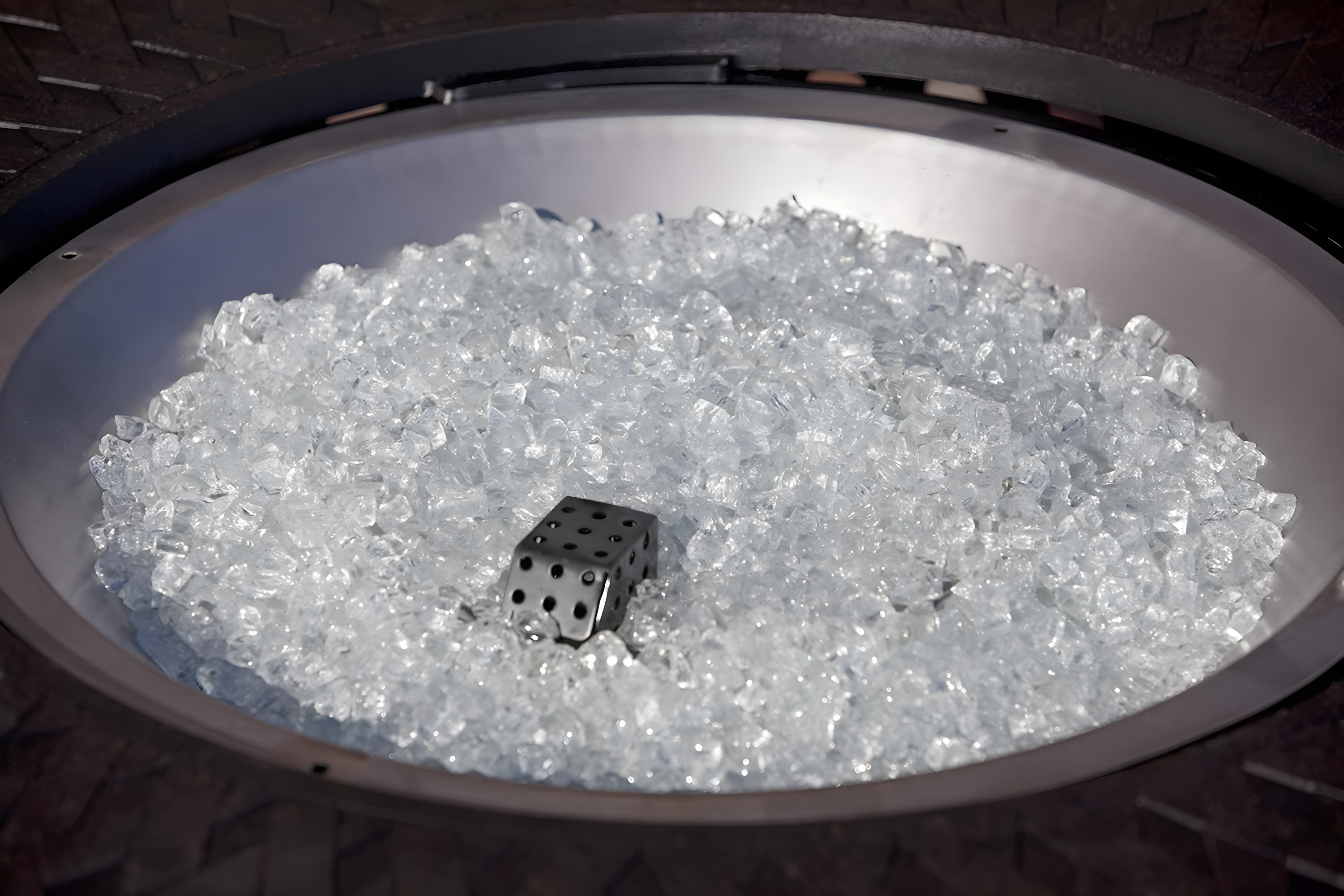 Fire Sense Fire Sense Premium Sparkling Reflective Tempered Fire Glass for Fire Pits Easy to Install-10 Lbs Crystal Clear