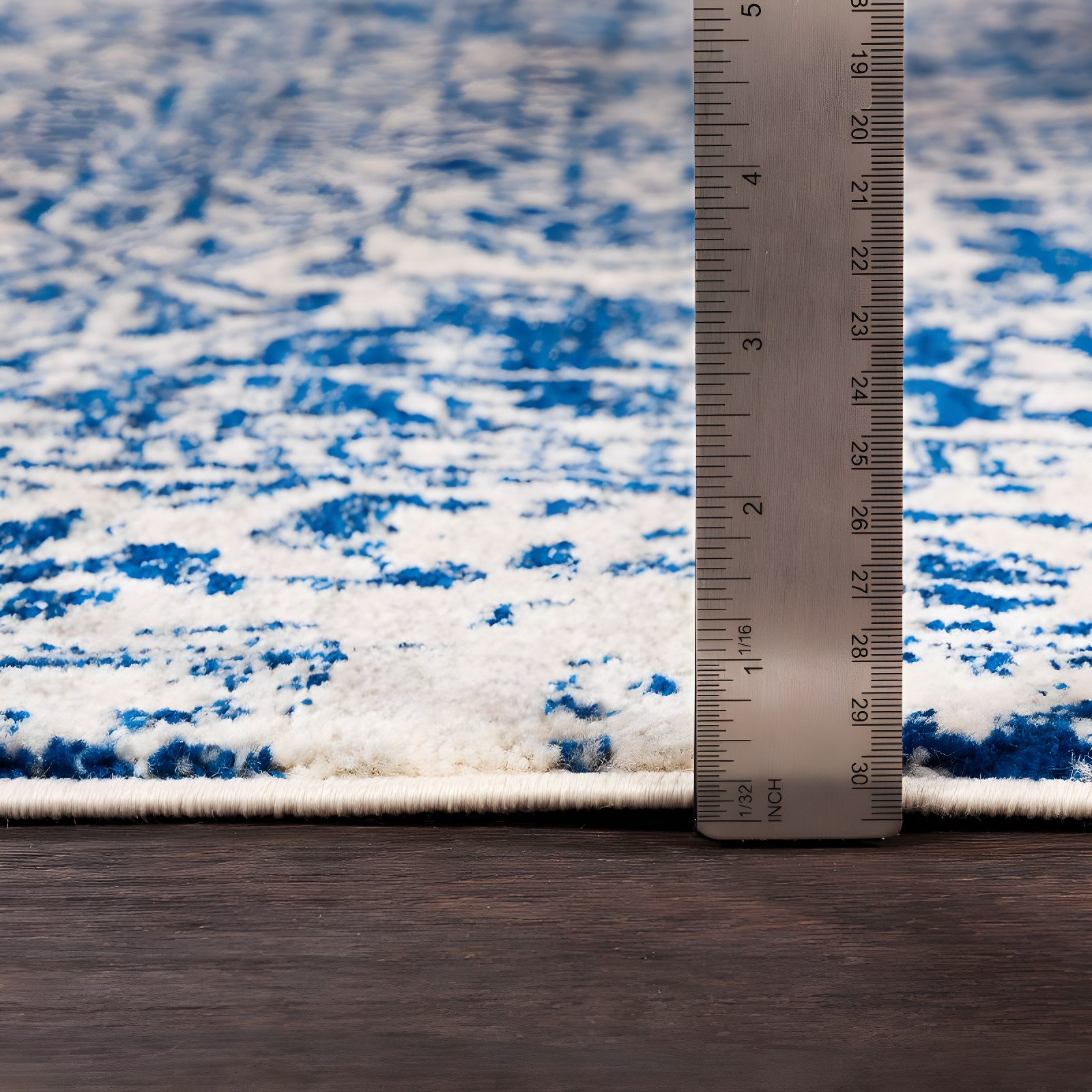 Prisha Rug - White and Blue / 9' x 12'6"