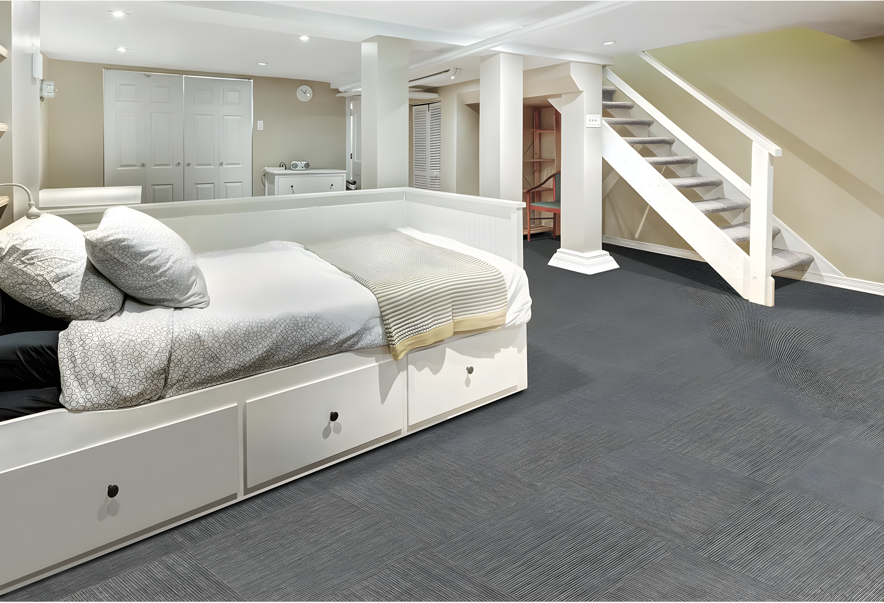 Mohawk Mohawk Basics 24" x 24" PET Fiber Carpet Tiles (96 sqft per carton-24 Tiles)