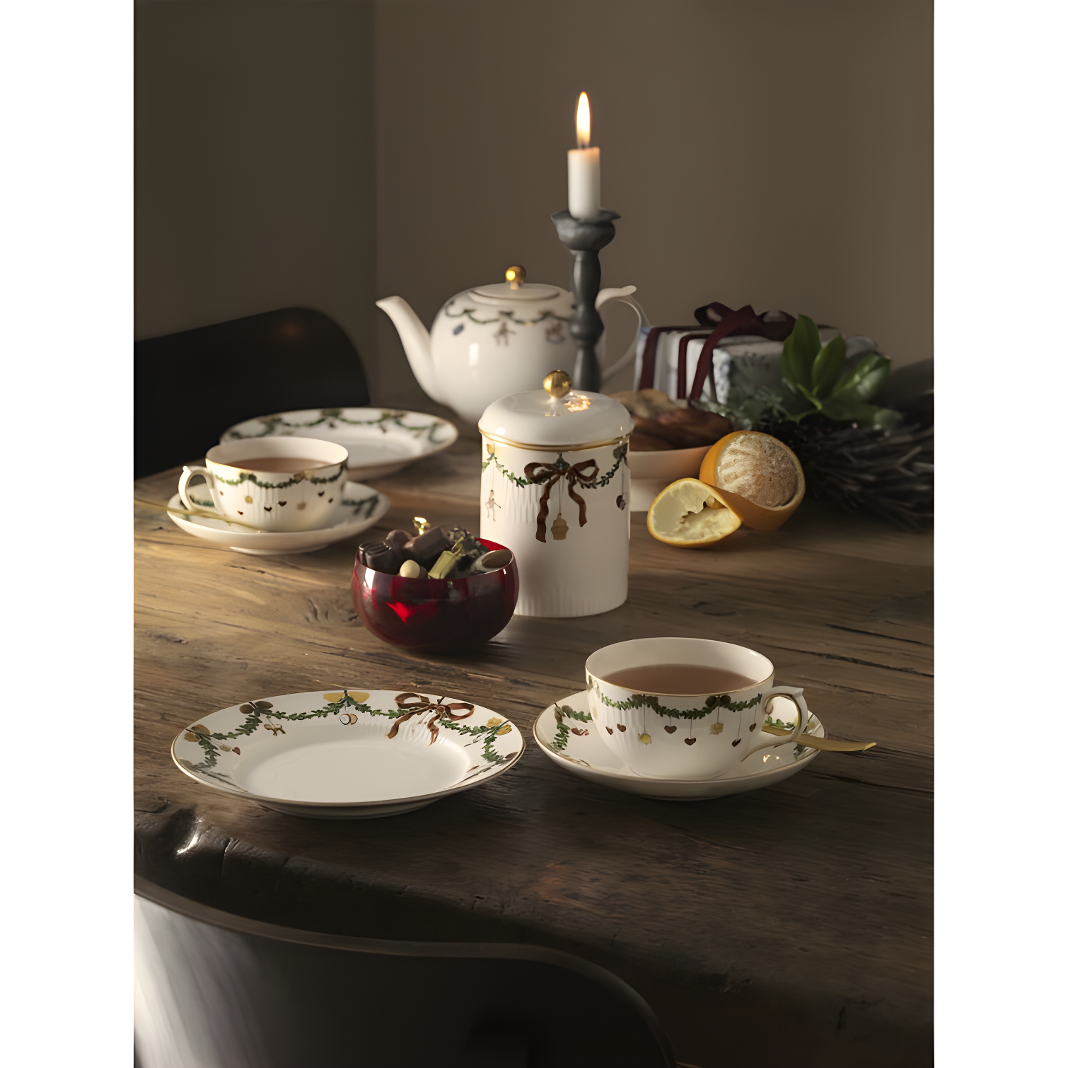 Nostalgic Cream-Colored Bone China Christmas Teacup & Saucer