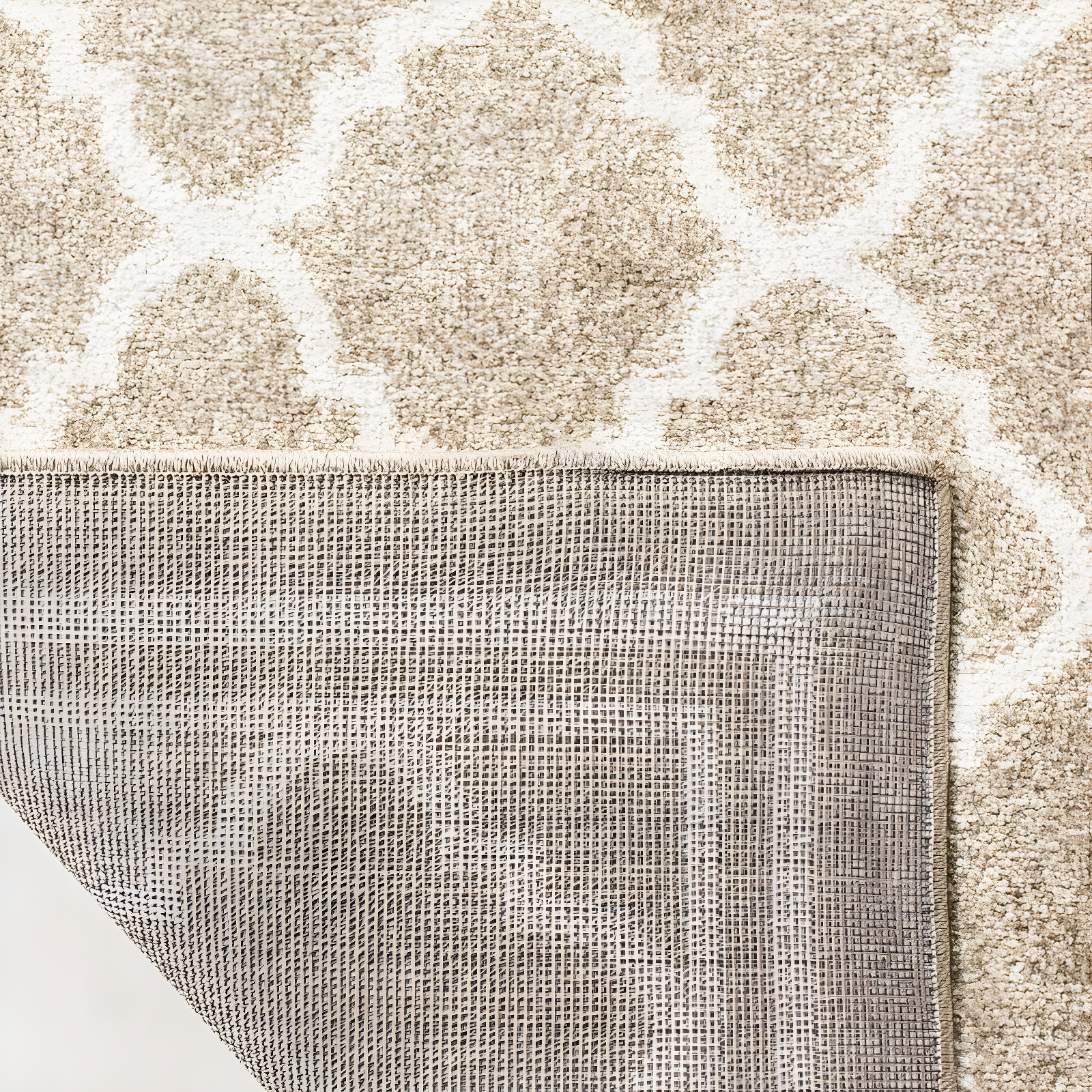 Amherst AMT422 Power Loomed Indoor Area Rug - Wheat/Beige - 8'x8' - Safavieh