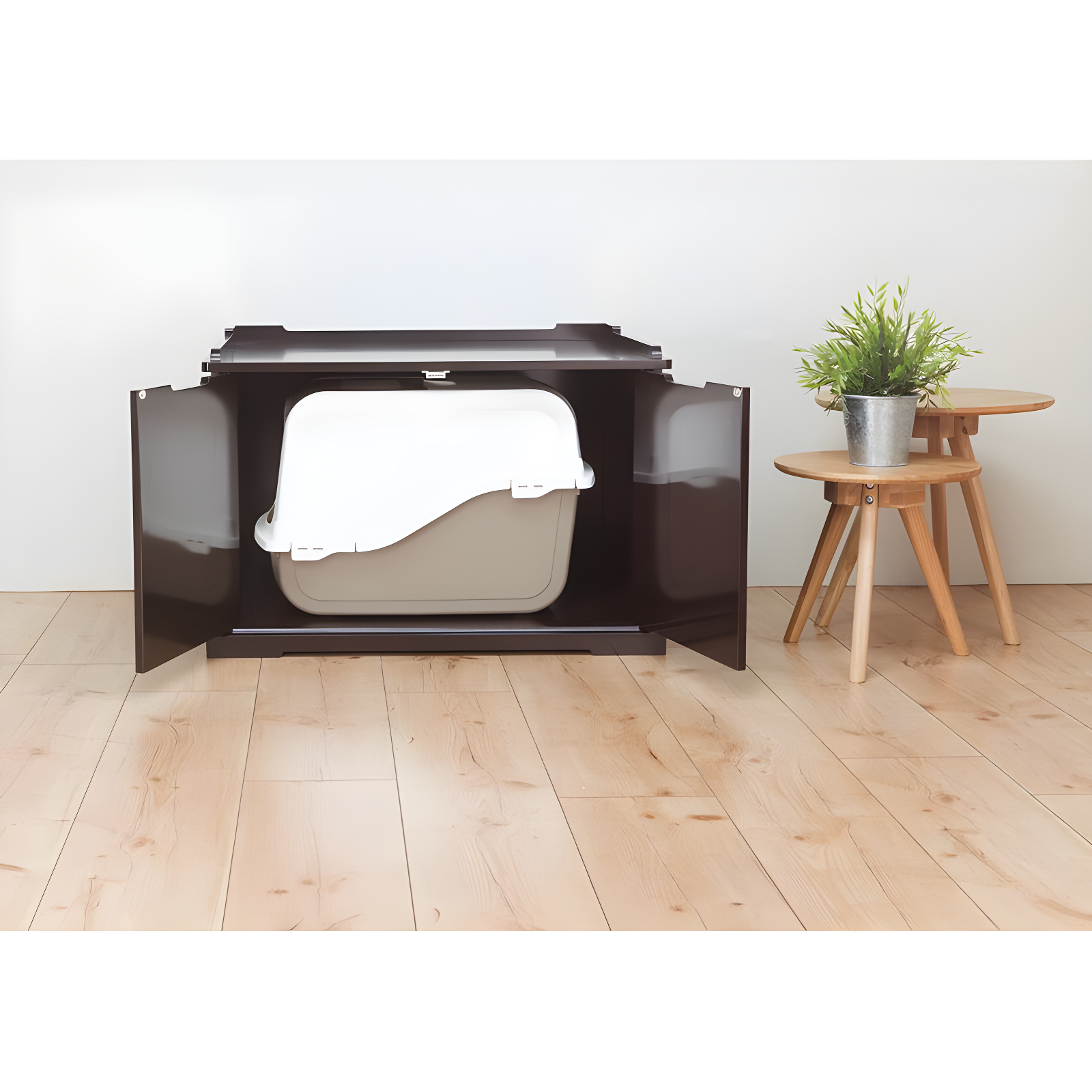 TRIXIE XL Furniture Style Litter Box Enclosure and Pet Home, Hidden Cat Litter Box