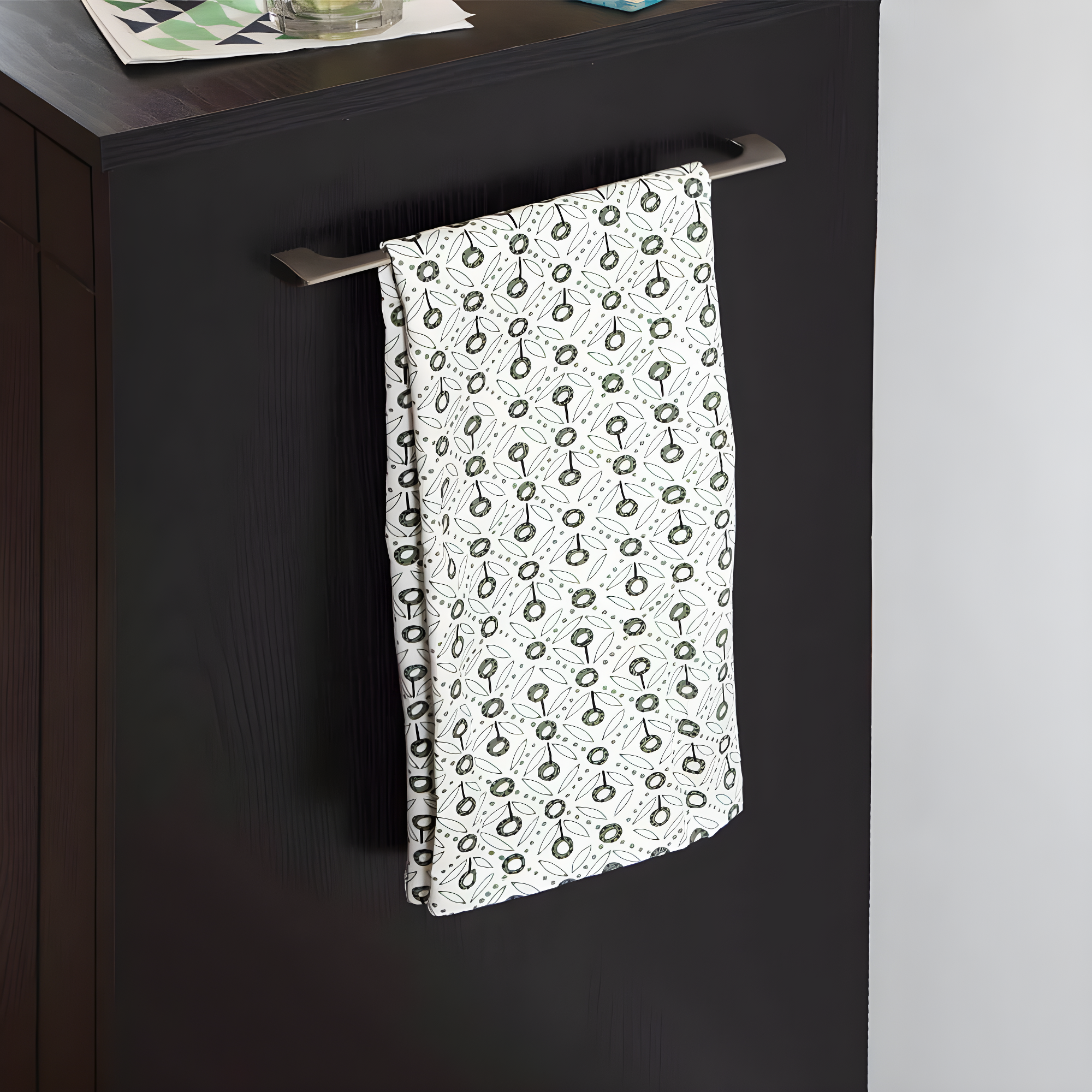 Vietti 35.63'' Bar Cabinet