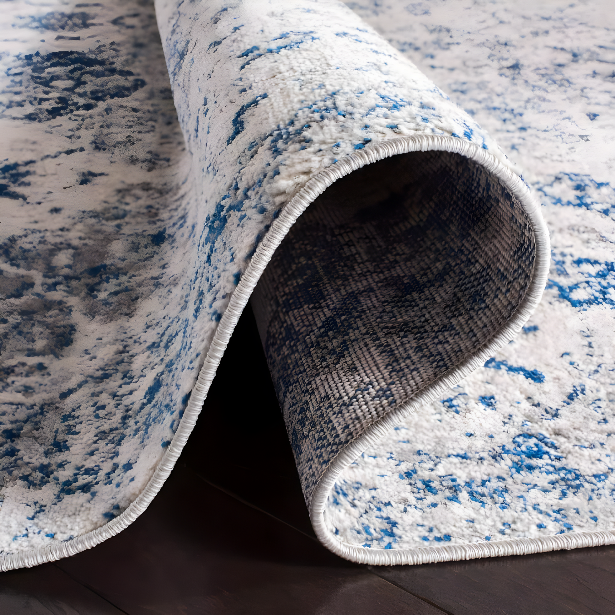 Madison MAD611 Power Loomed Indoor Area Rug - White/Royal Blue - 6'7"x6'7" - Safavieh