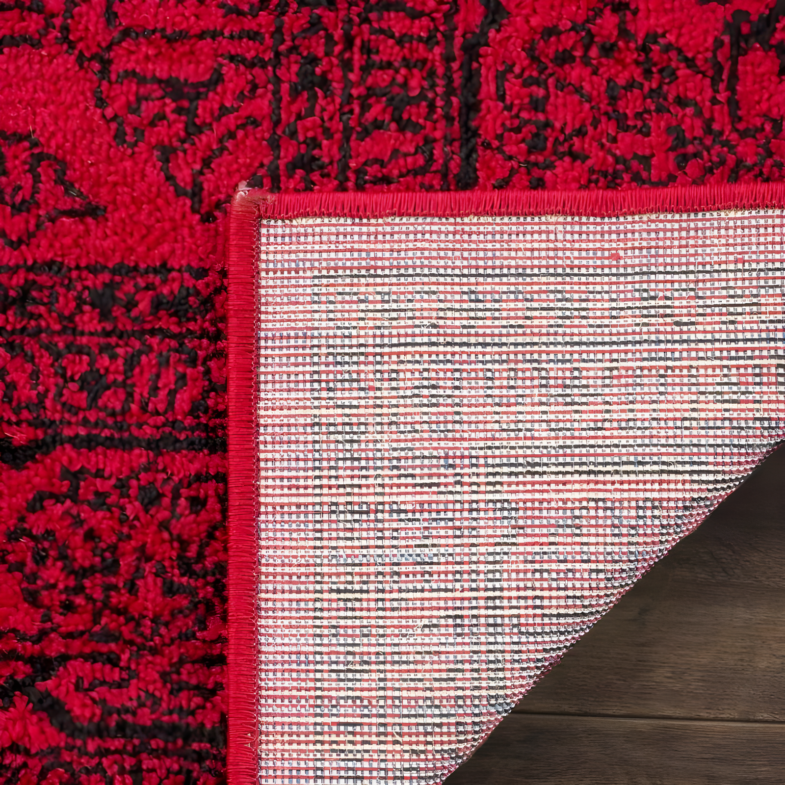 Adirondack ADR108 Machine Made Indoor Accent Rug - Red/Black - 3'x5' - Safavieh