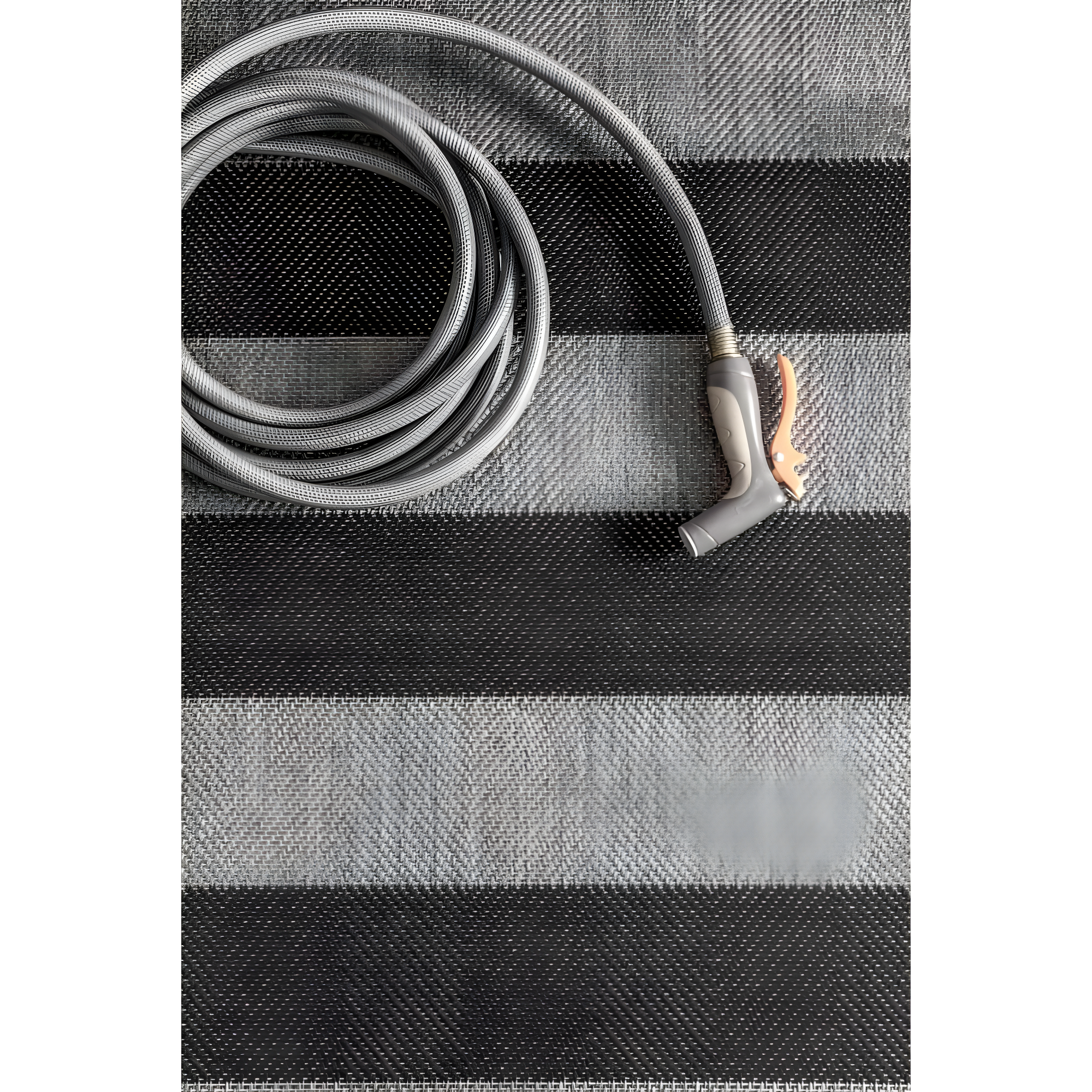 Nuloom Alexis Striped 4x6 Indoor/Outdoor Area Rug for Living Room Patio Deck Front Porch Kitchen, Black/Light Grey