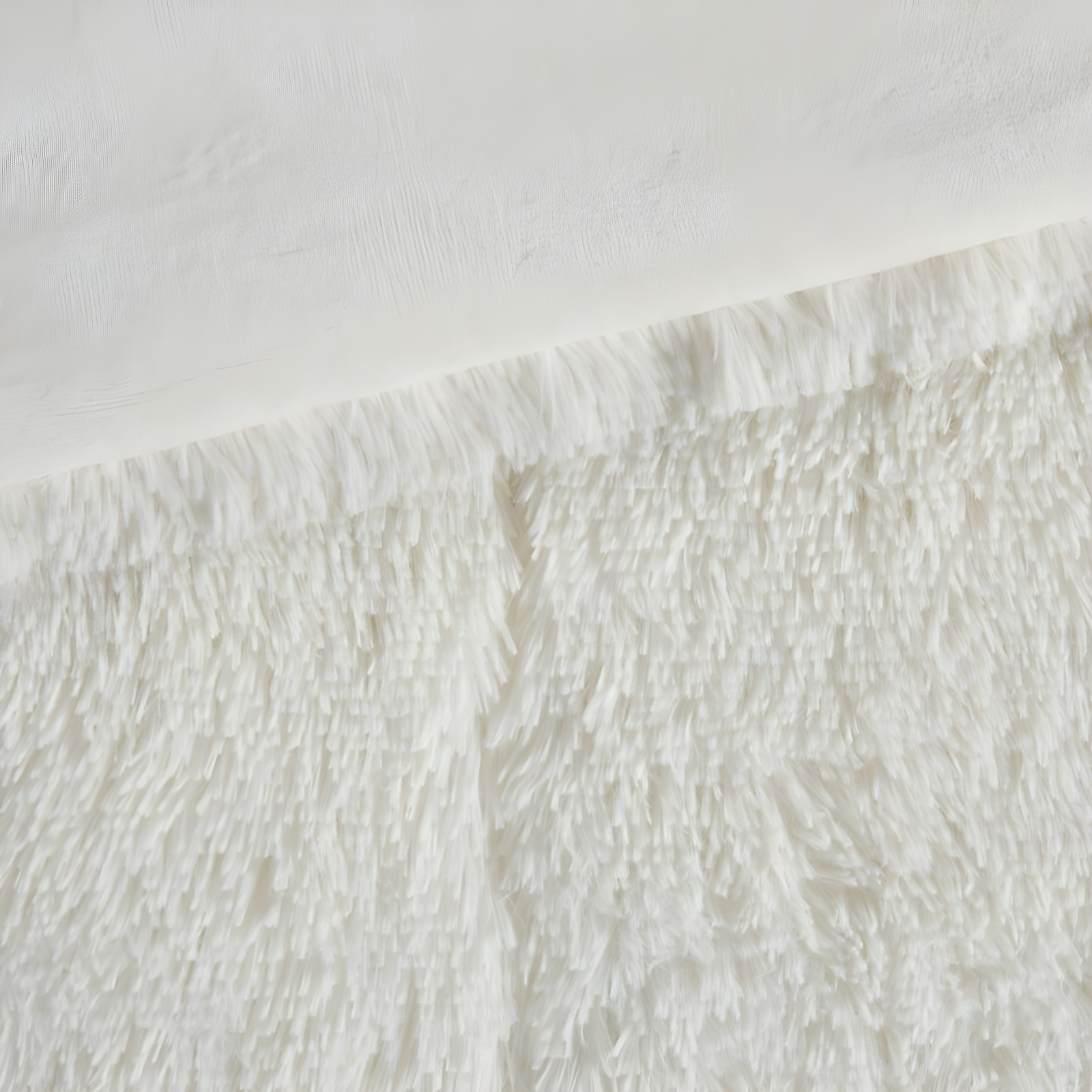Intelligent Design Malea Shaggy Faux Fur Comforter Mini Set