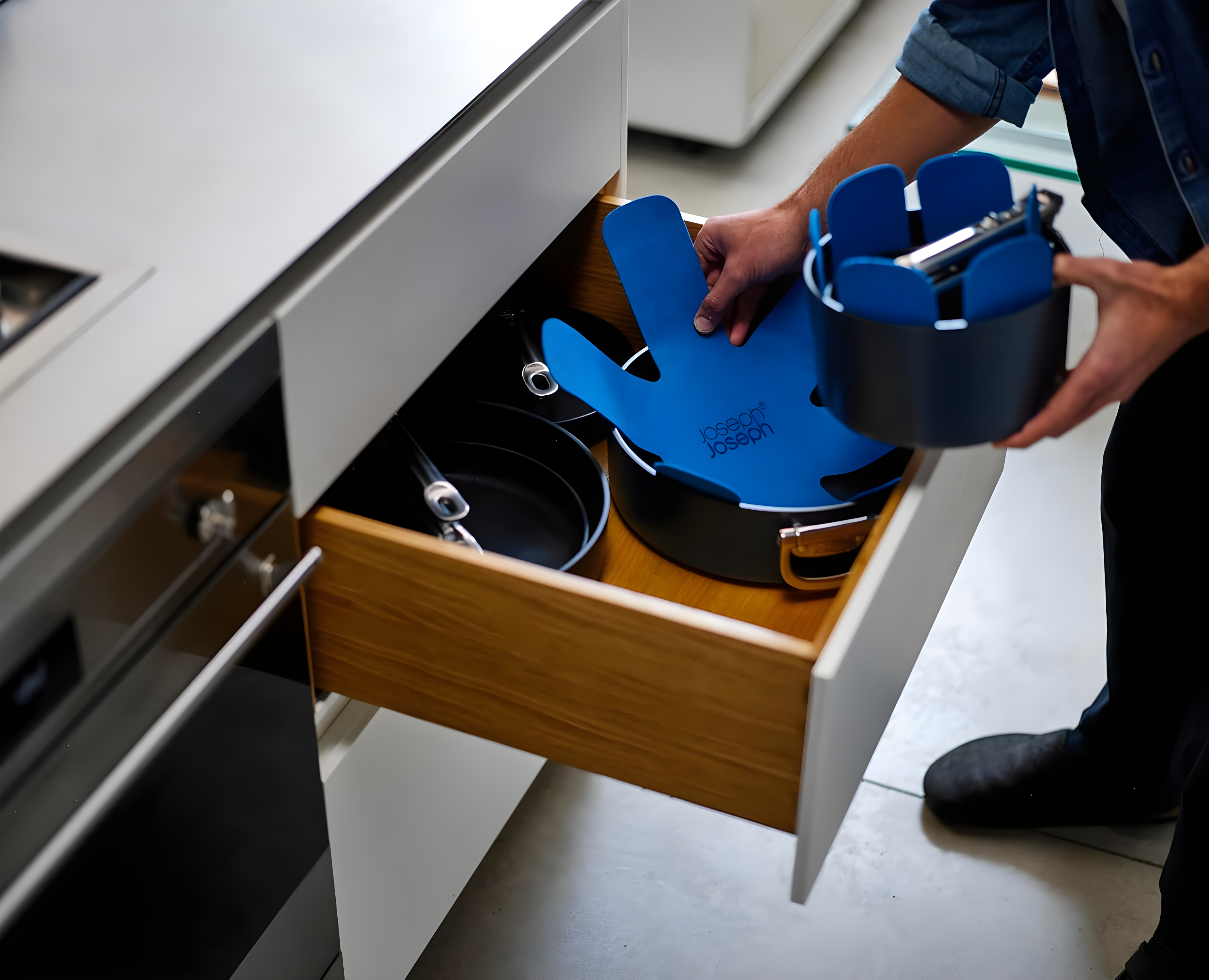 Joseph Joseph Space 3-Piece Felt pan Protector Set, Anti-Scratch Pot dividers, Stacking pan Protectors - Midnight Blue