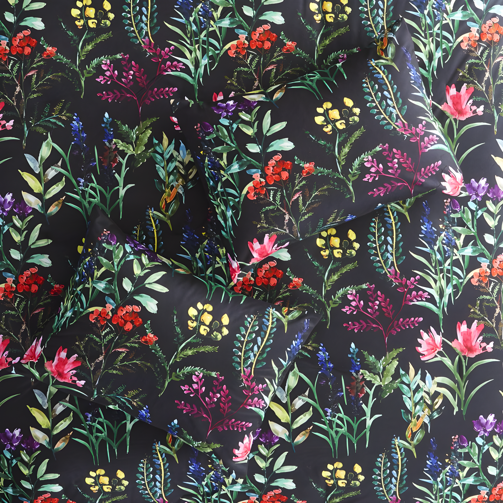 Madison Park Tasha Floral Comforter Set