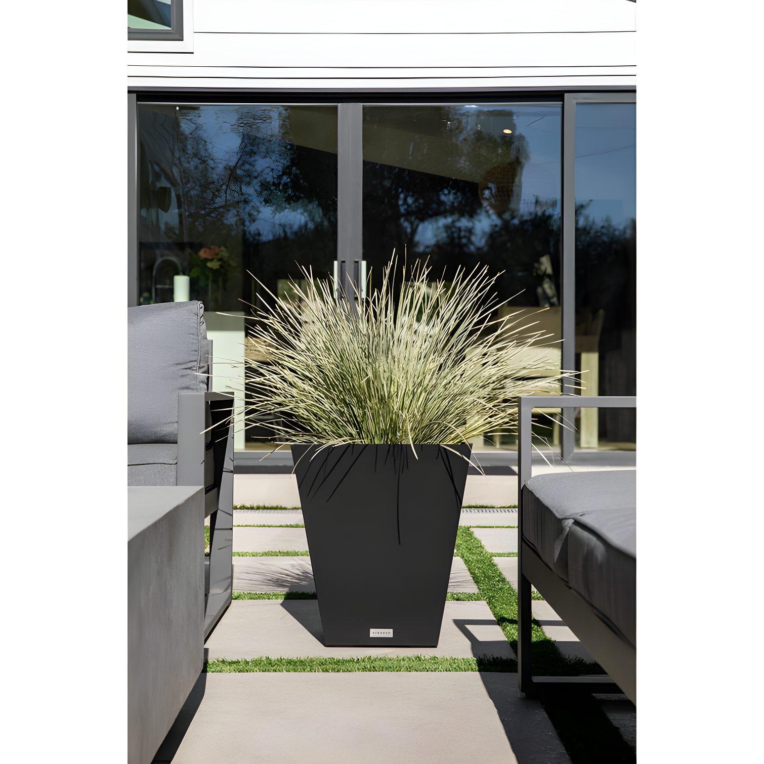 Pure Series Nobleton Planter