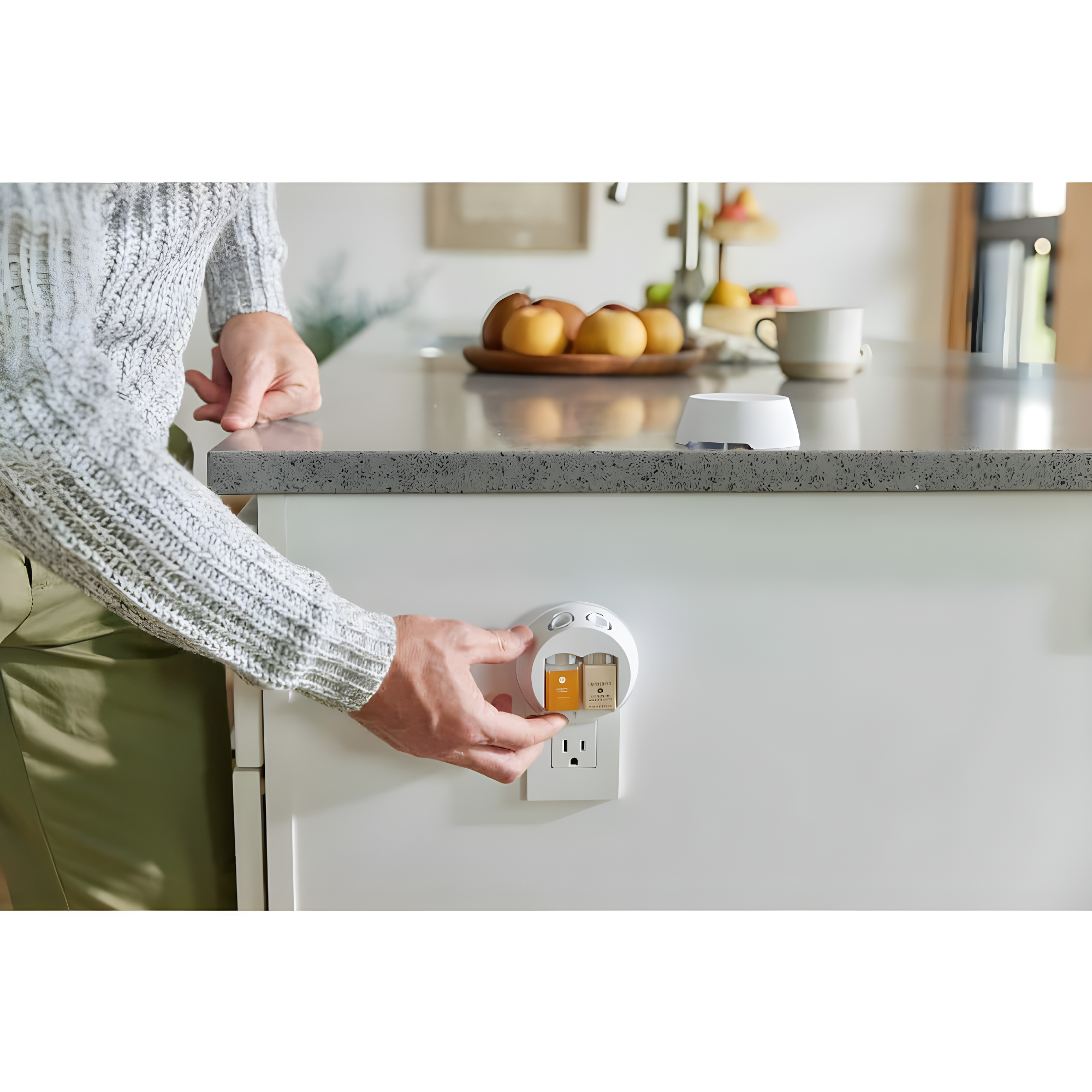 Pura 4 Smart Fragrance Diffuser