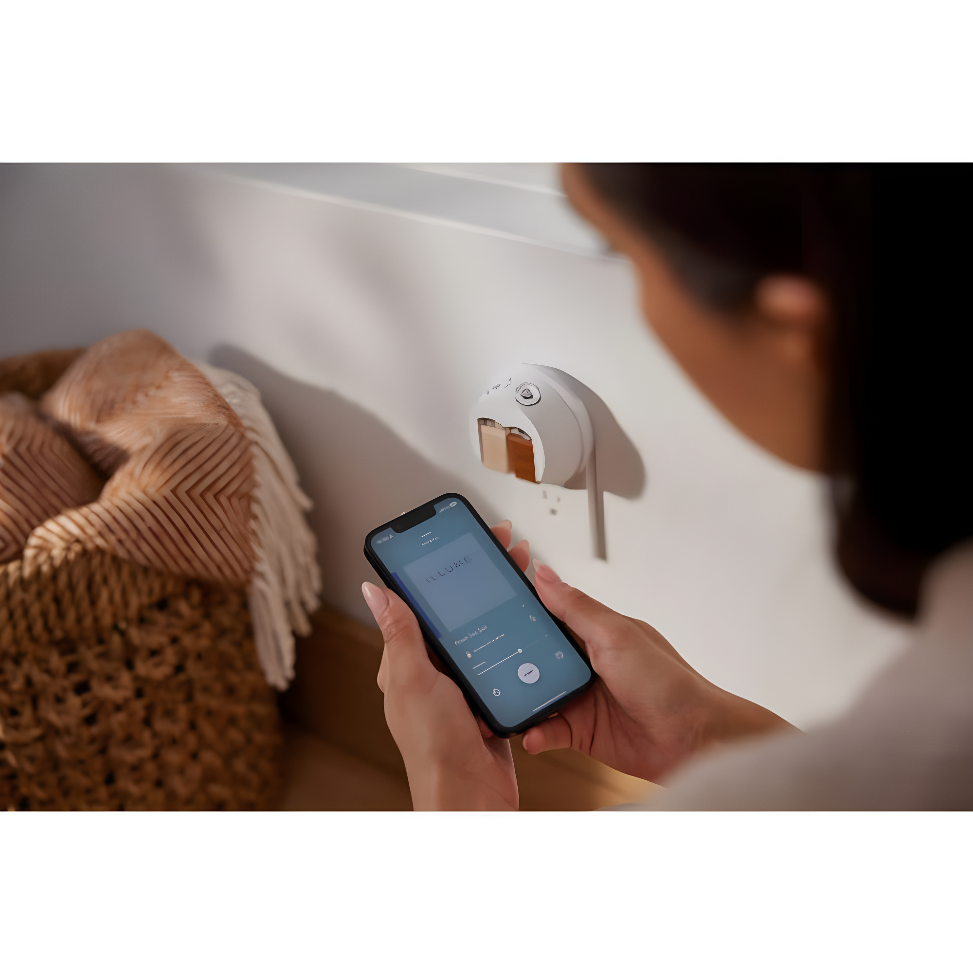 Pura 4 Smart Fragrance Diffuser