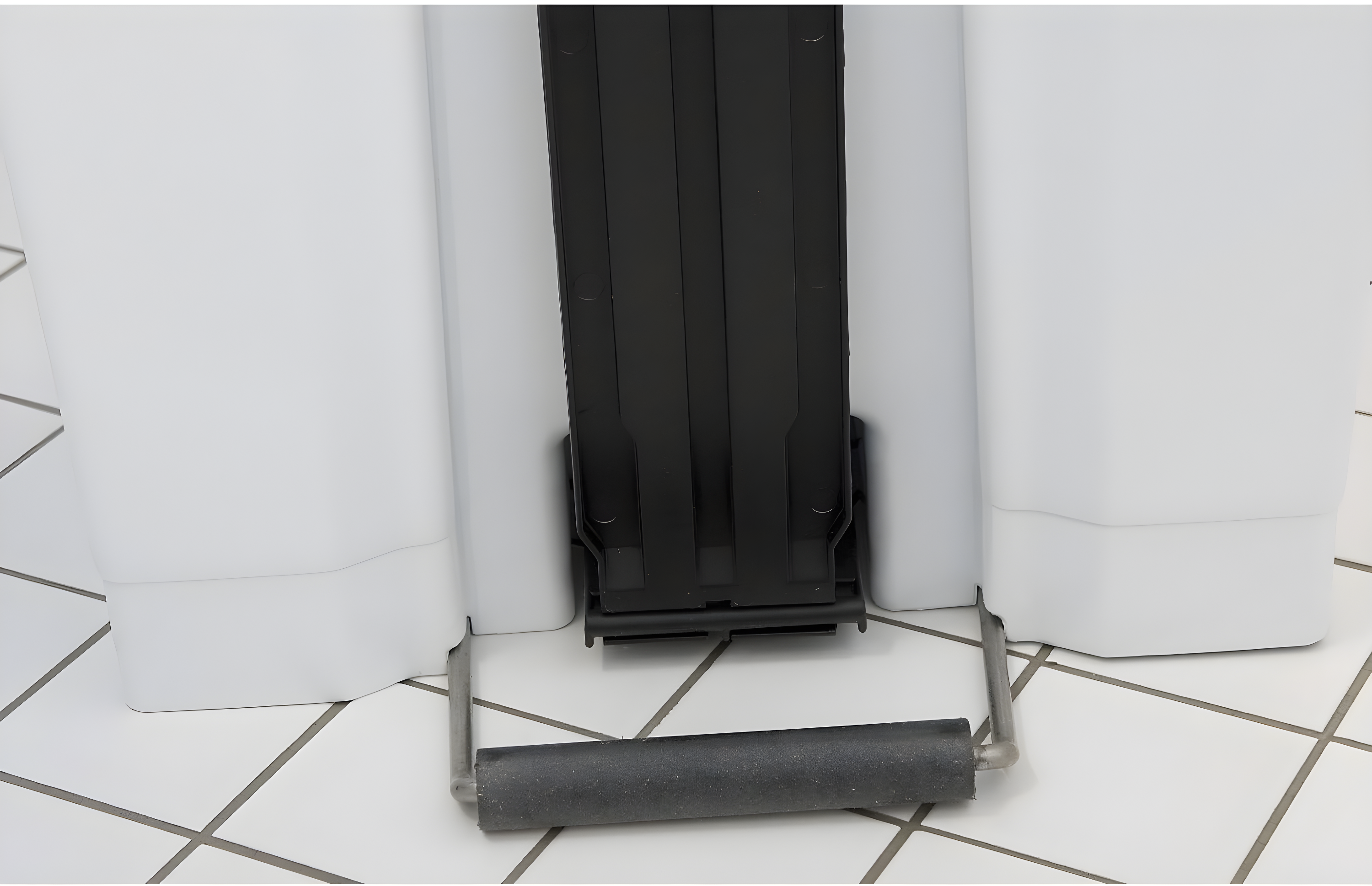 Rubbermaid Commercial Products Plastic Step On Kitchen Trash Can - 23 Gallons