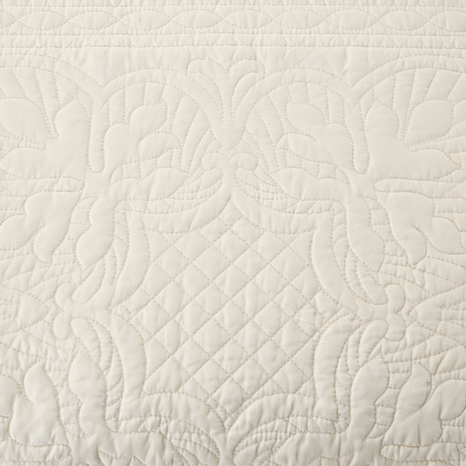 Madison Park Tuscany 6 Piece Reversible Scalloped Edge Daybed Cover Set