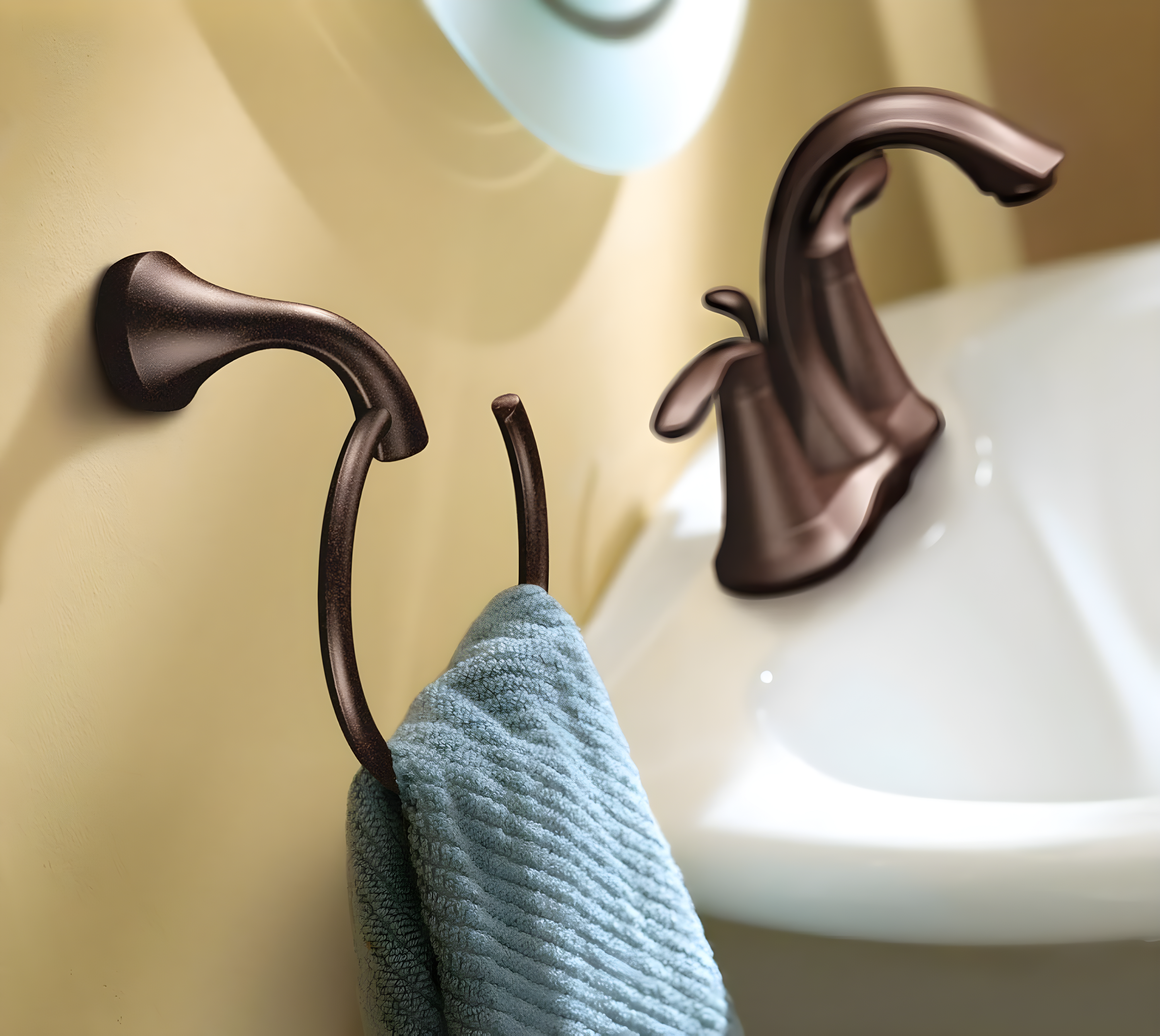 Eva Wall Mounted Towel Ring