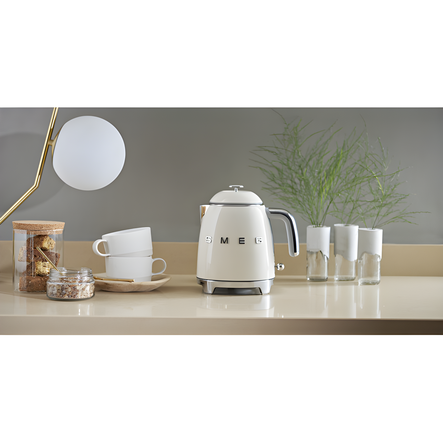 SMEG Cream Retro Mini Electric Kettle