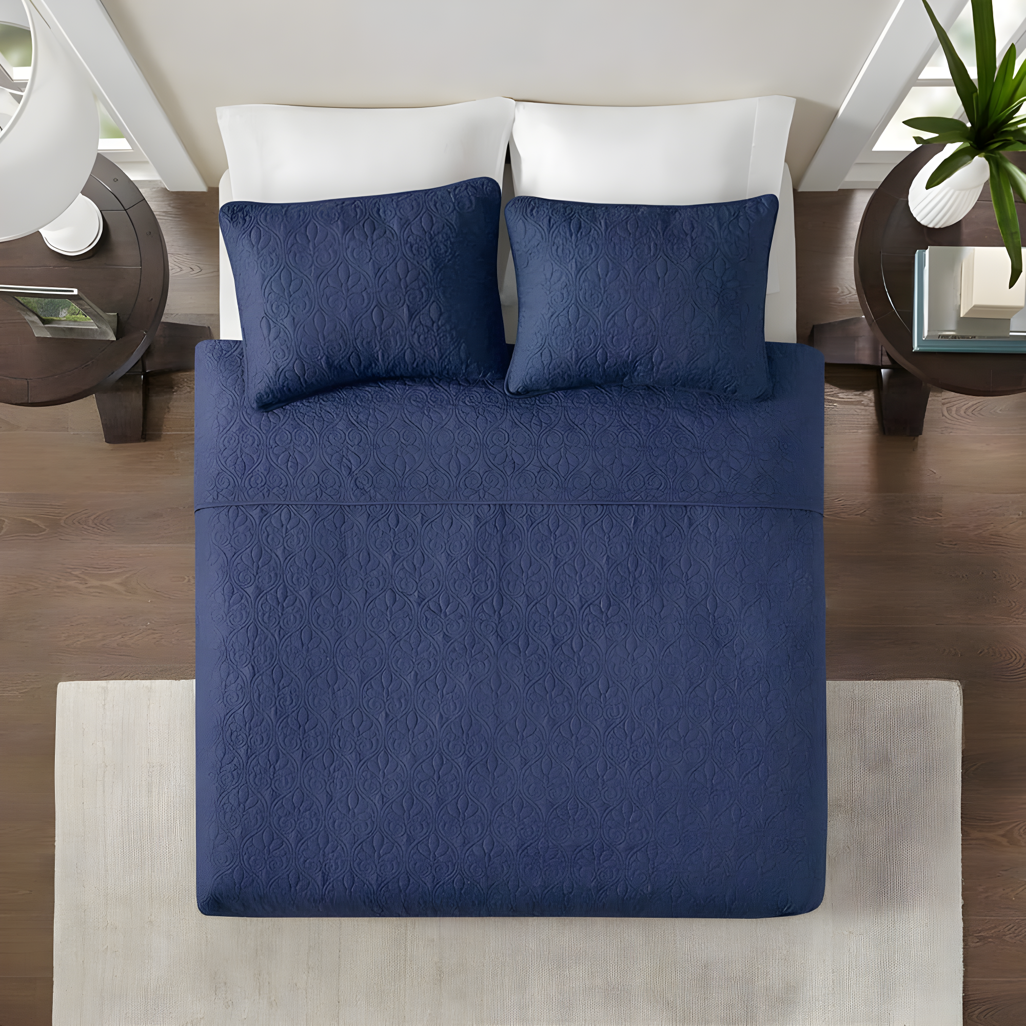 Quebec Reversible Quilt Set