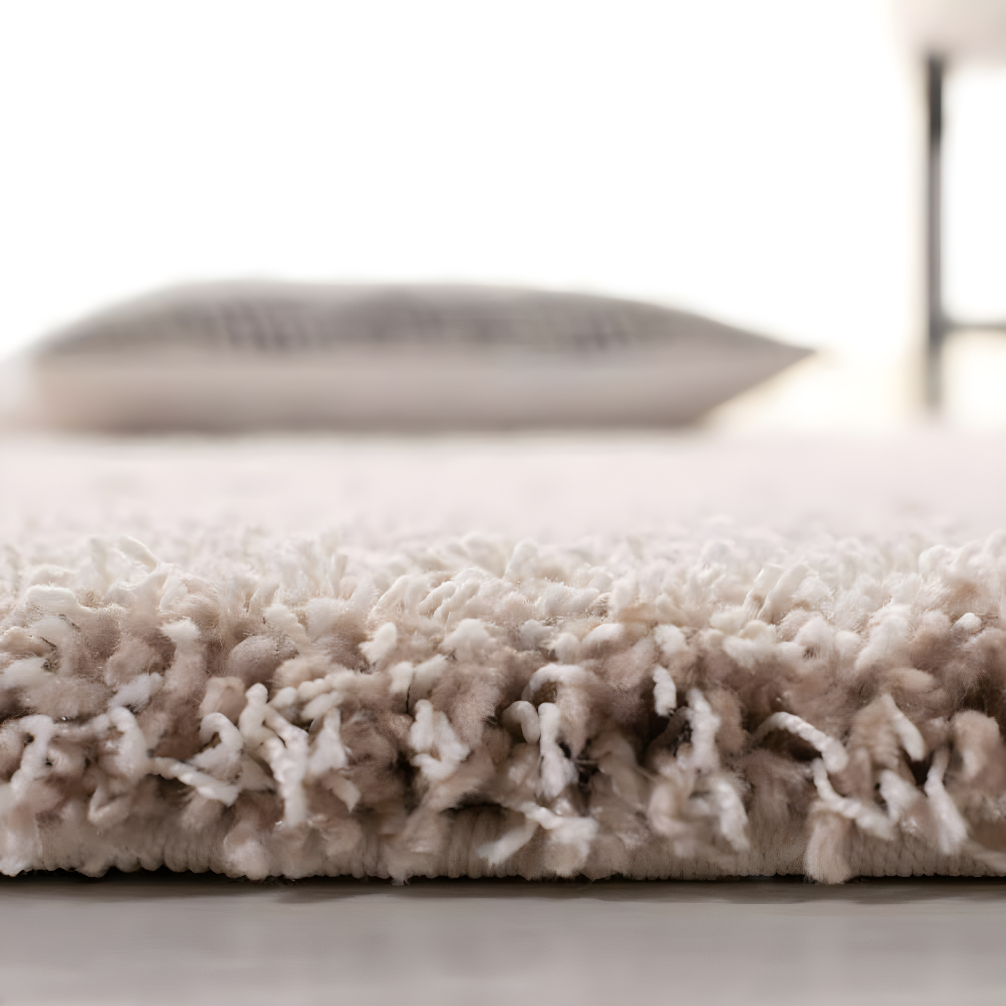 Shag SG151 Power Loomed Indoor Area Rug - Beige - 5'3"x7'6" - Safavieh.