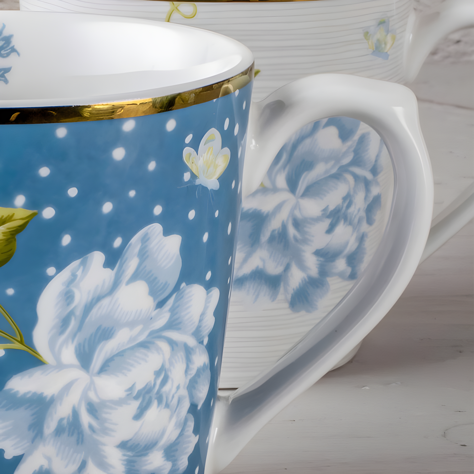 Laura Ashley Heritage Collectables Set/4 Mugs 10.82 Oz Seaspray Uni In Giftbox (Set of 4)