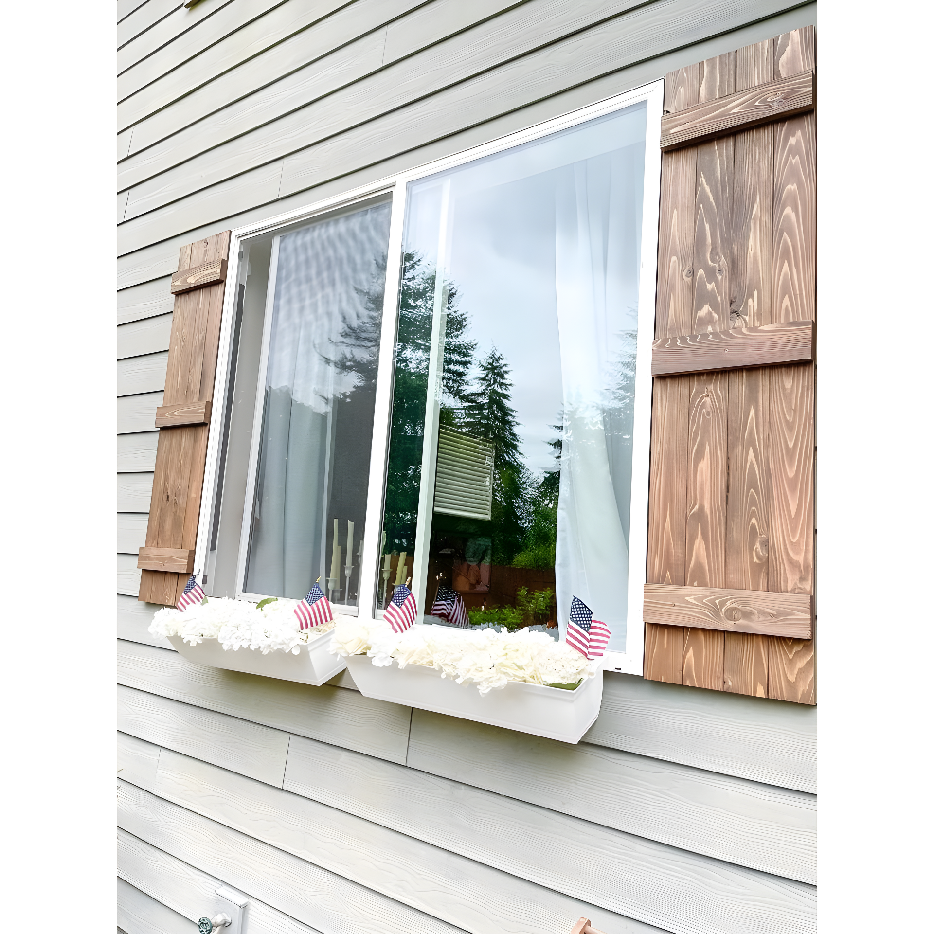 Dogberry Collections 14'' Board & Batten Shutters (Set of 2)