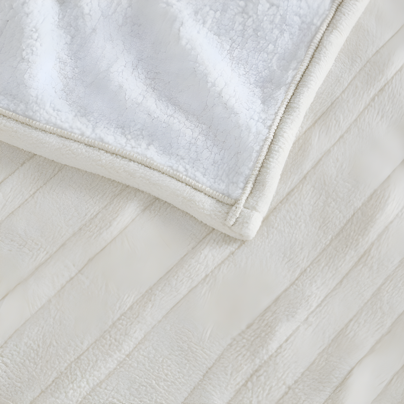 Serta Serta Fleece to Sherpa Heated Blanket
