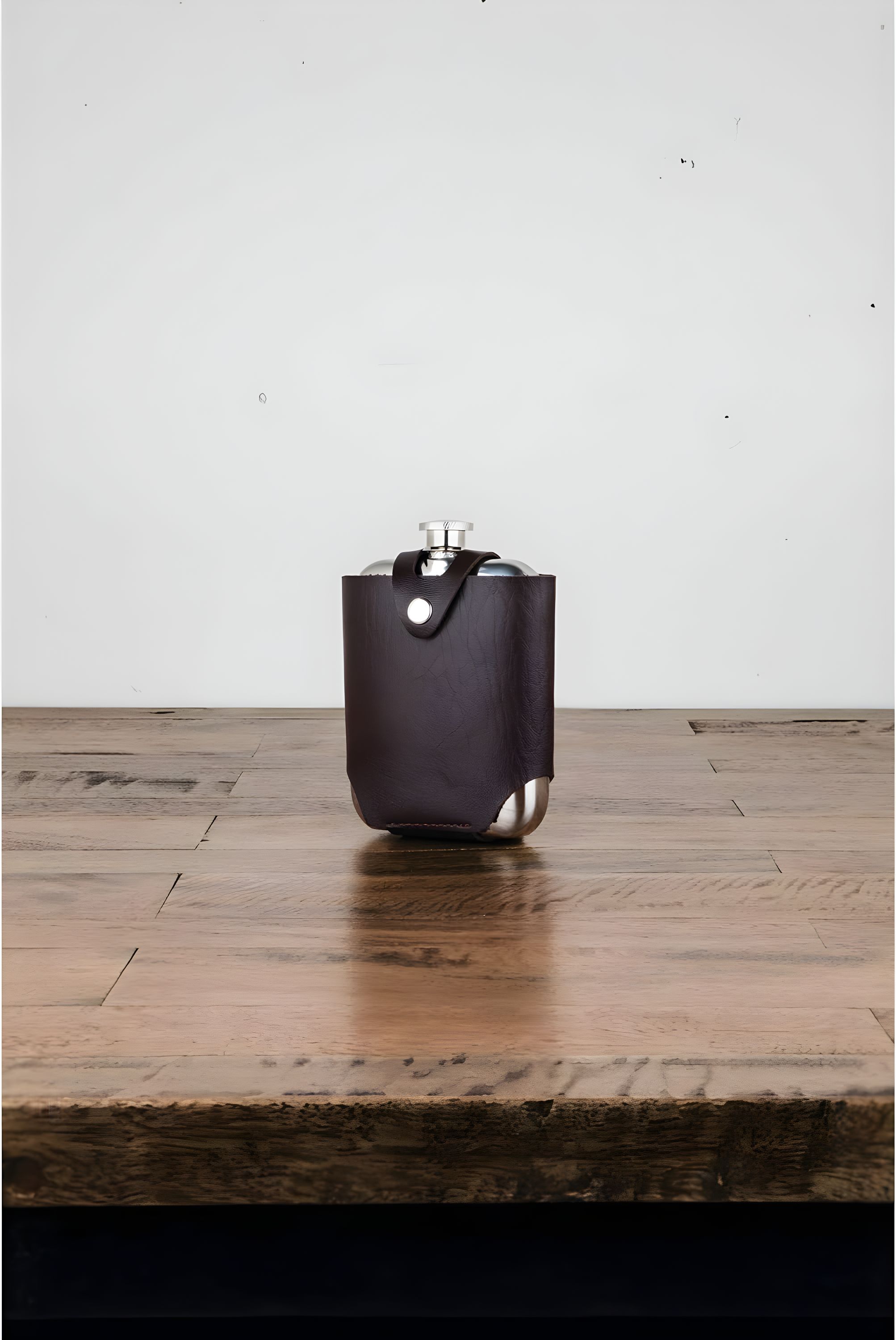 Viski Admiral Stainless Steel Flask and Traveling Case