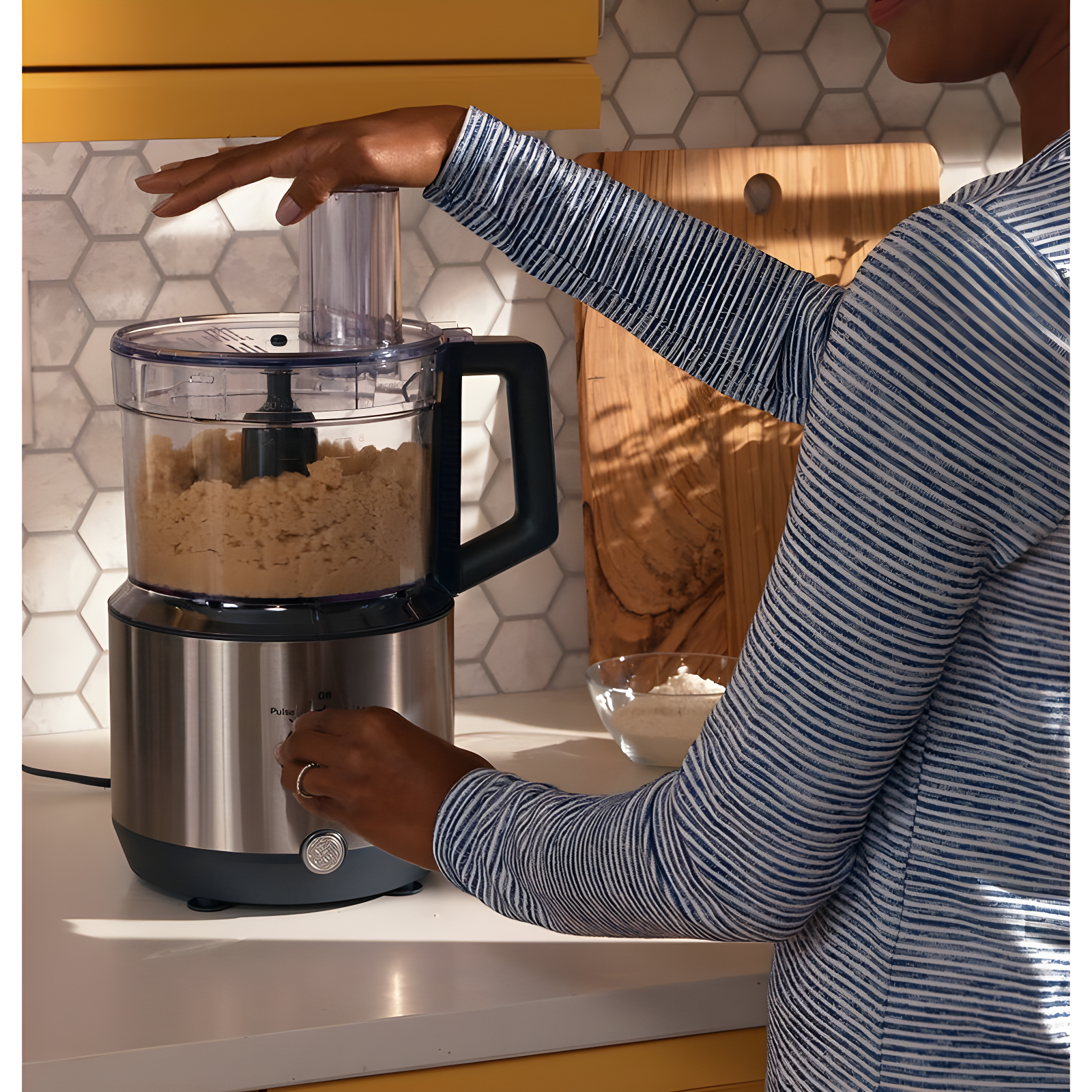 GE Appliances 12-Cup Food Processor with Accessories